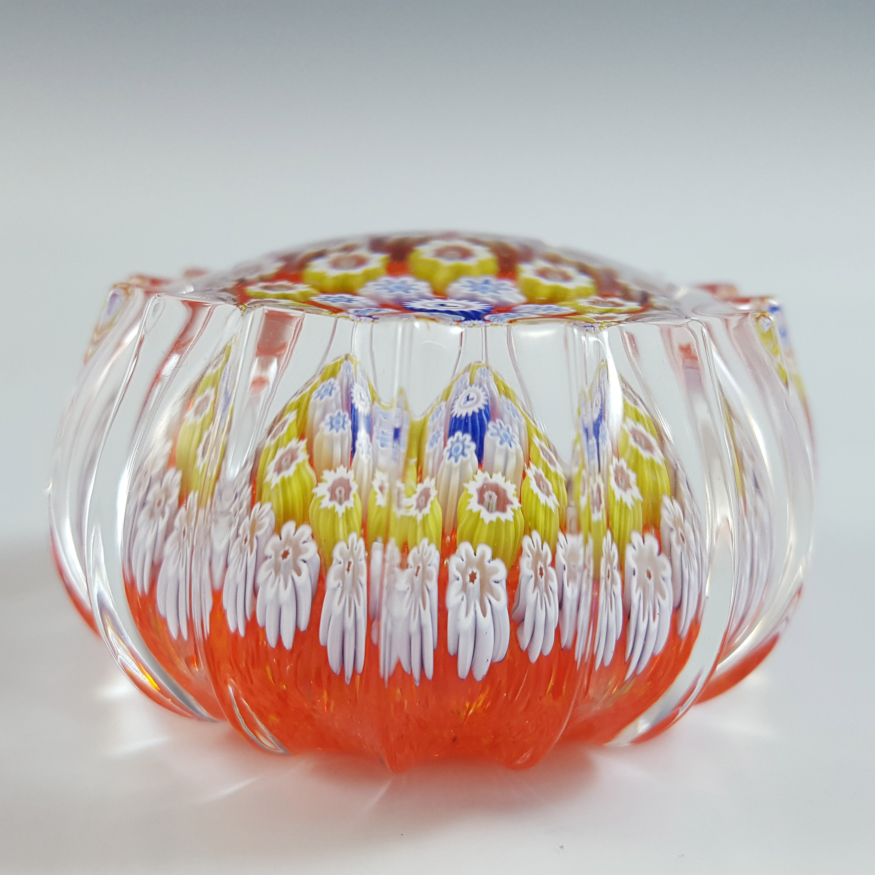 (image for) LABELLED John Deacons Orange Glass Millefiori Star Paperweight - Click Image to Close