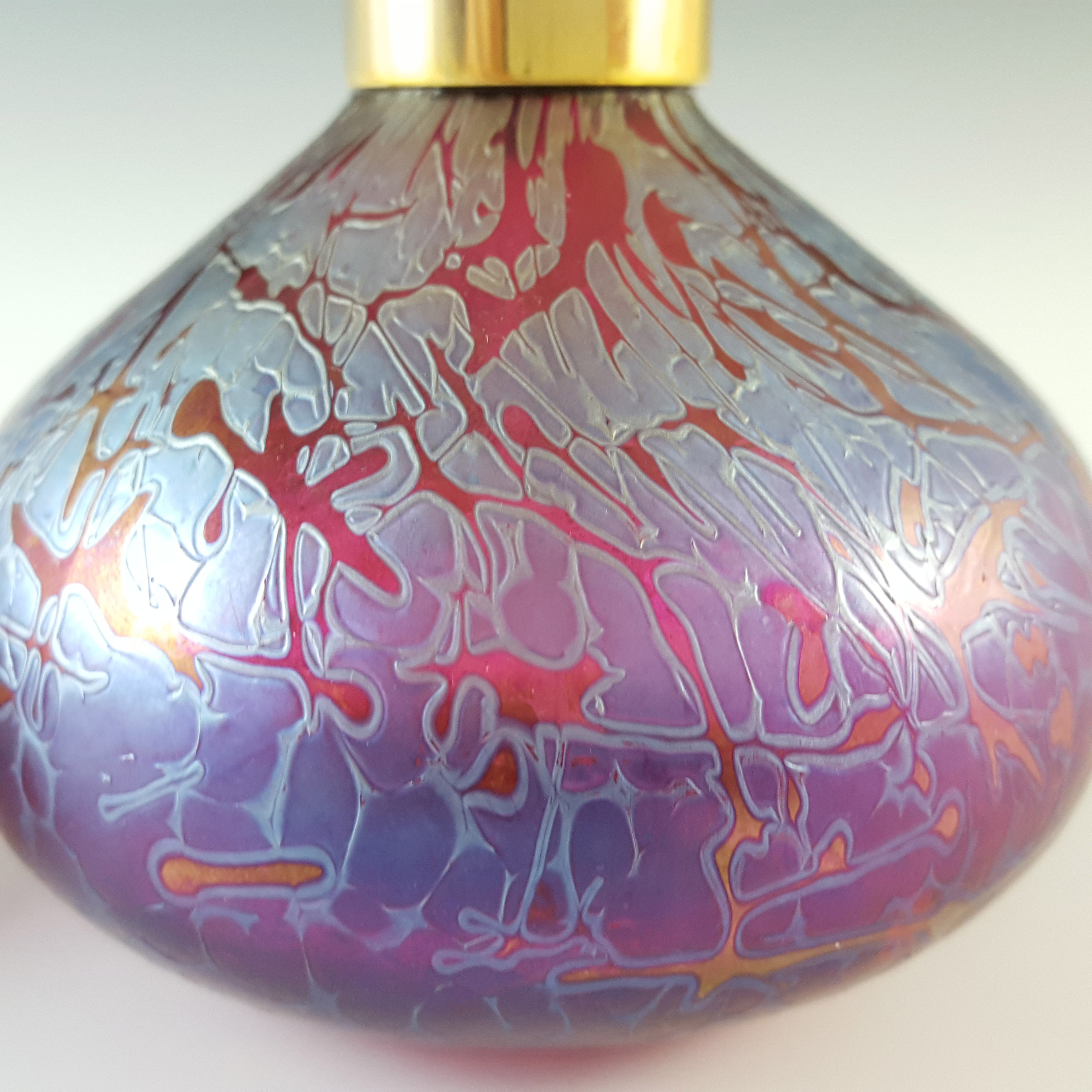 (image for) MARKED Royal Brierley Iridescent Glass 'Studio' Perfume Bottle - Click Image to Close