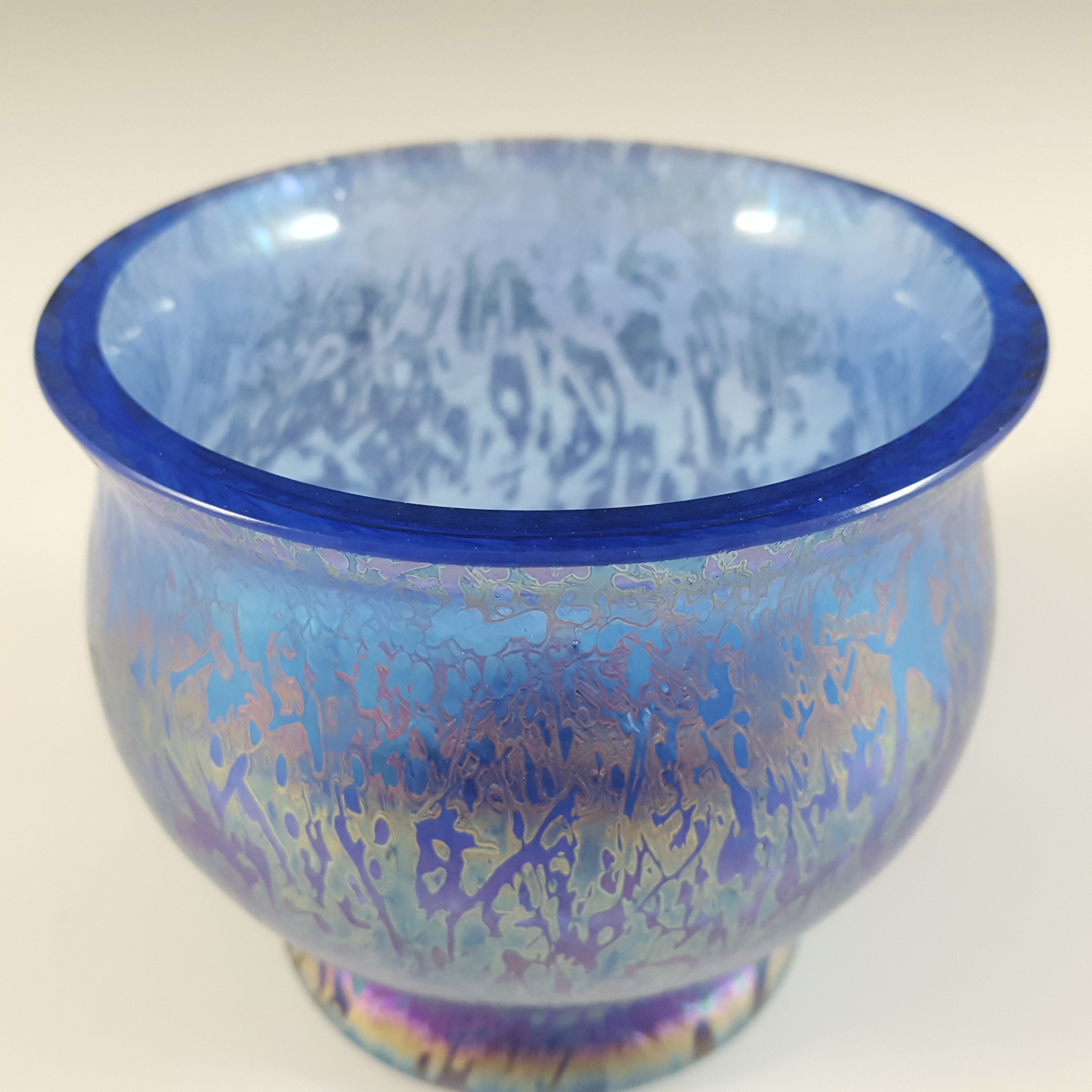MARKED Royal Brierley Iridescent Blue Glass 'Studio' Vase - Click Image to Close