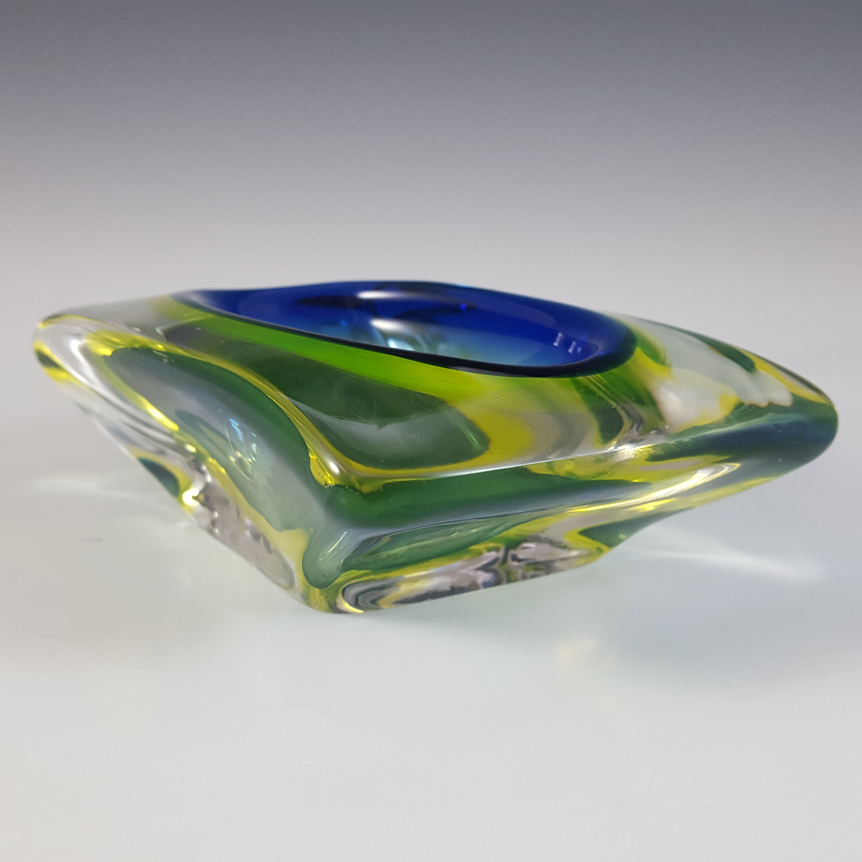 Arte Nuova Murano Blue & Uranium Yellow Sommerso Glass Bowl - Click Image to Close