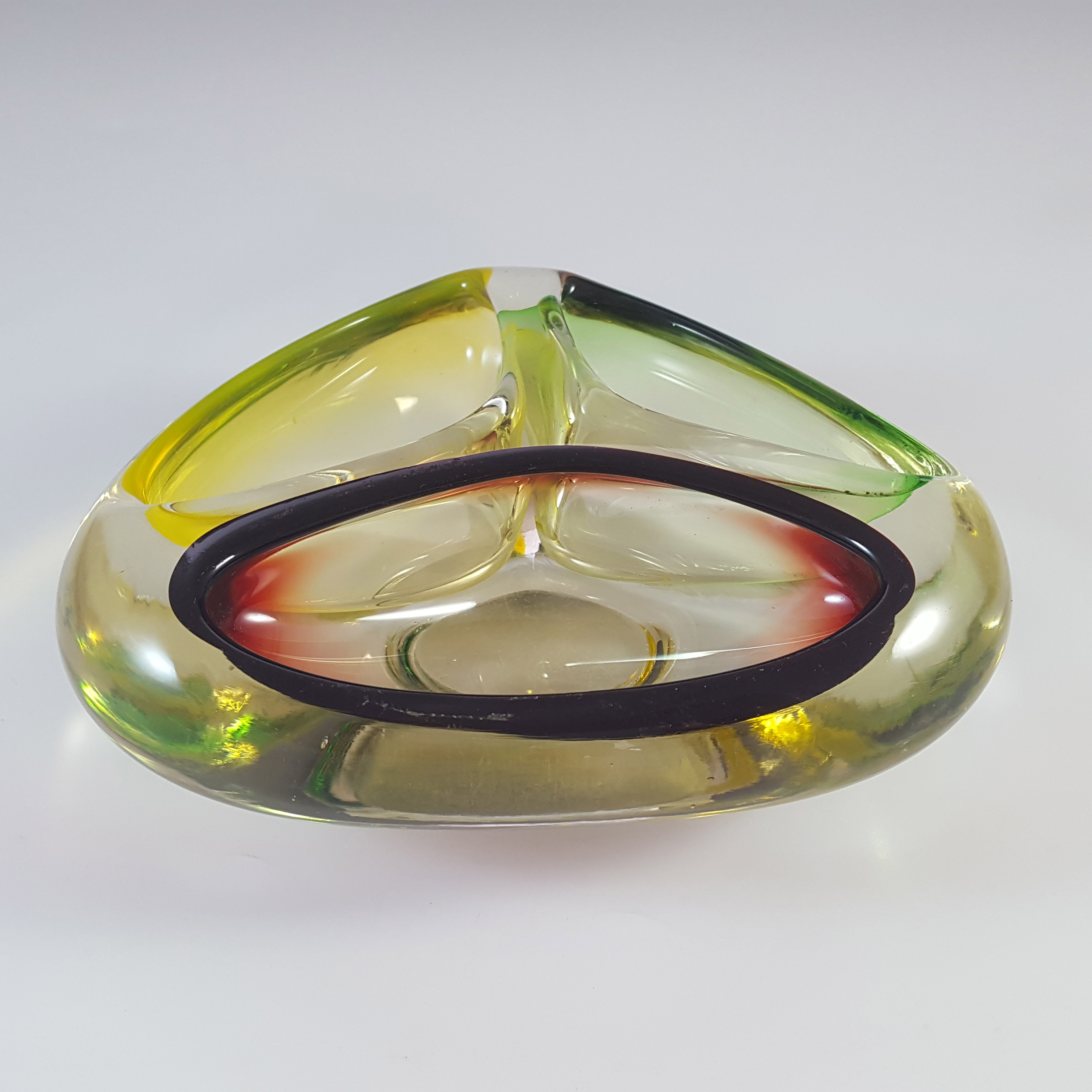 (image for) Romanian Vintage Retro Green, Red & Yellow Glass Ashtray Bowl - Click Image to Close