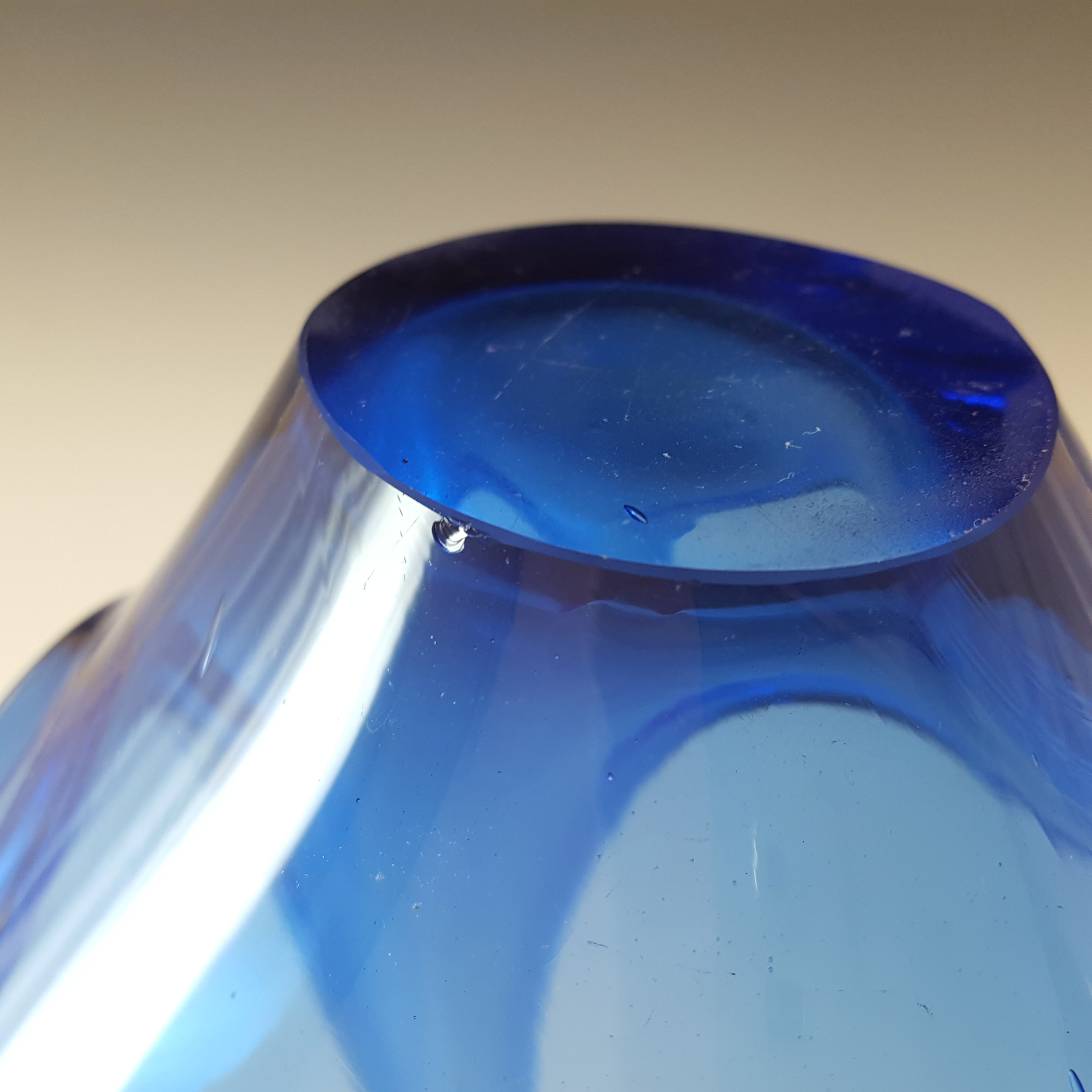 (image for) Viartec Murano Style Blue Spanish Glass Basket Sculpture Bowl - Click Image to Close