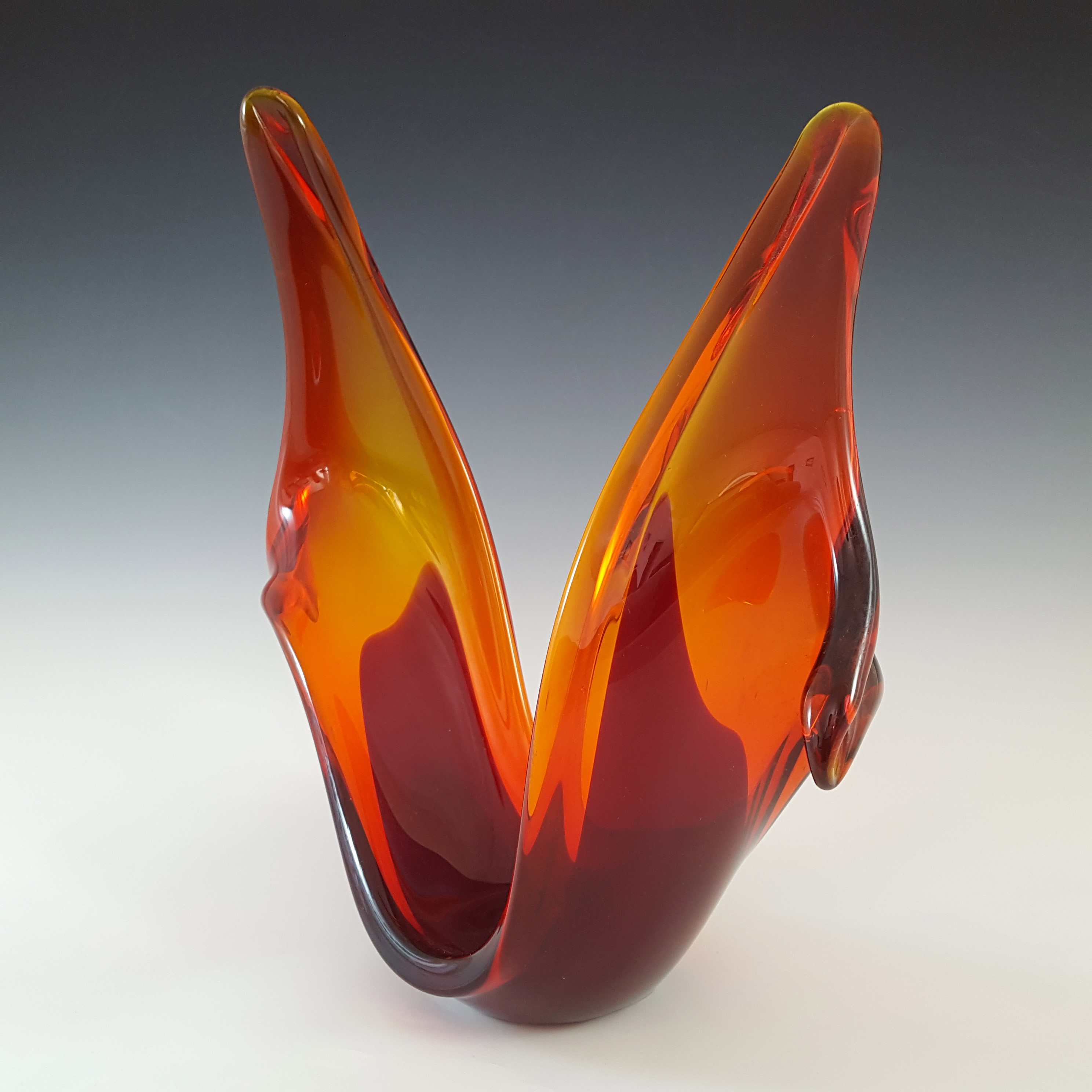 Viartec Murano Style Selenium Red & Orange Spanish Glass Horn Sculpture - Click Image to Close