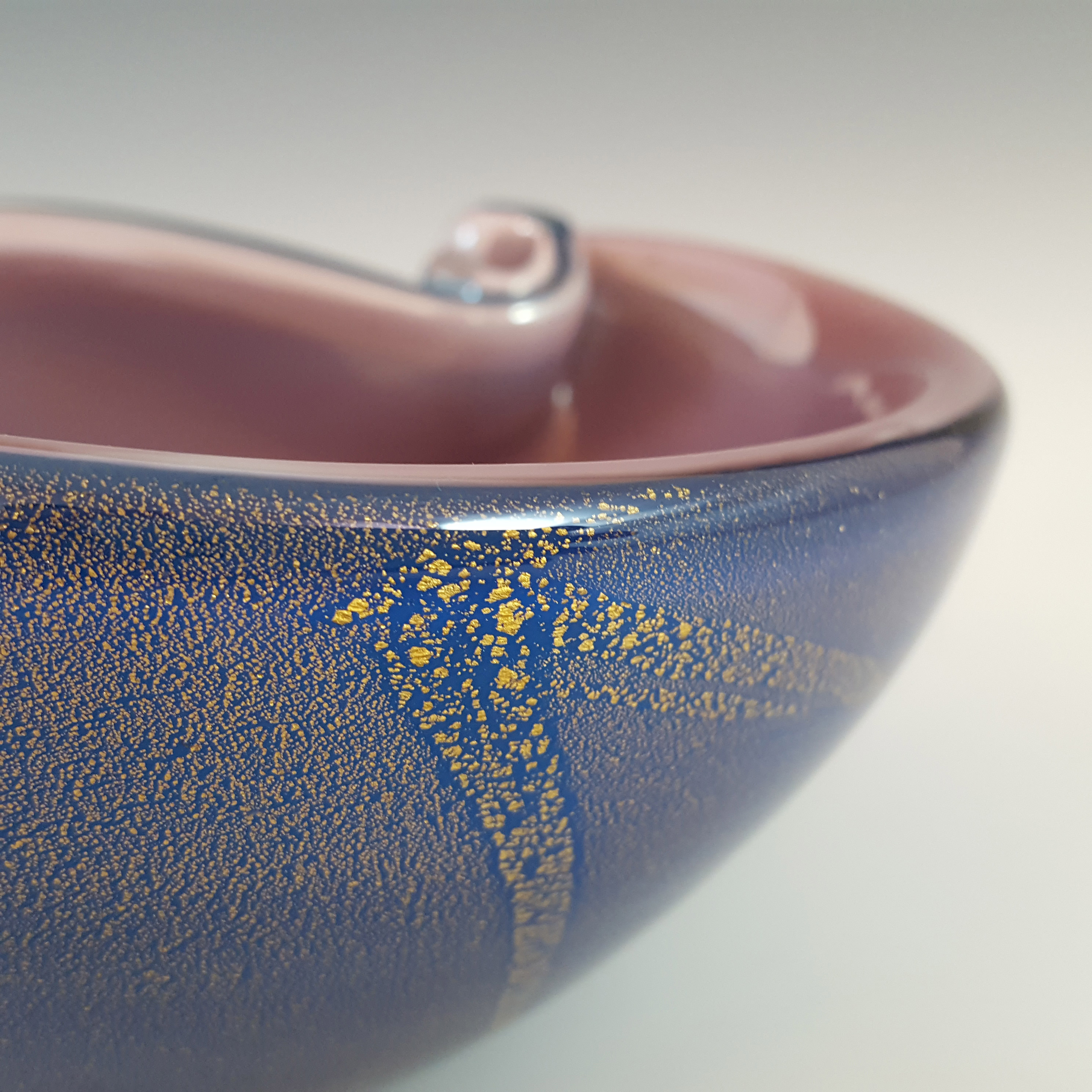 (image for) Murano / Venetian Gold Leaf Blue & Purple Glass Bowl - Click Image to Close