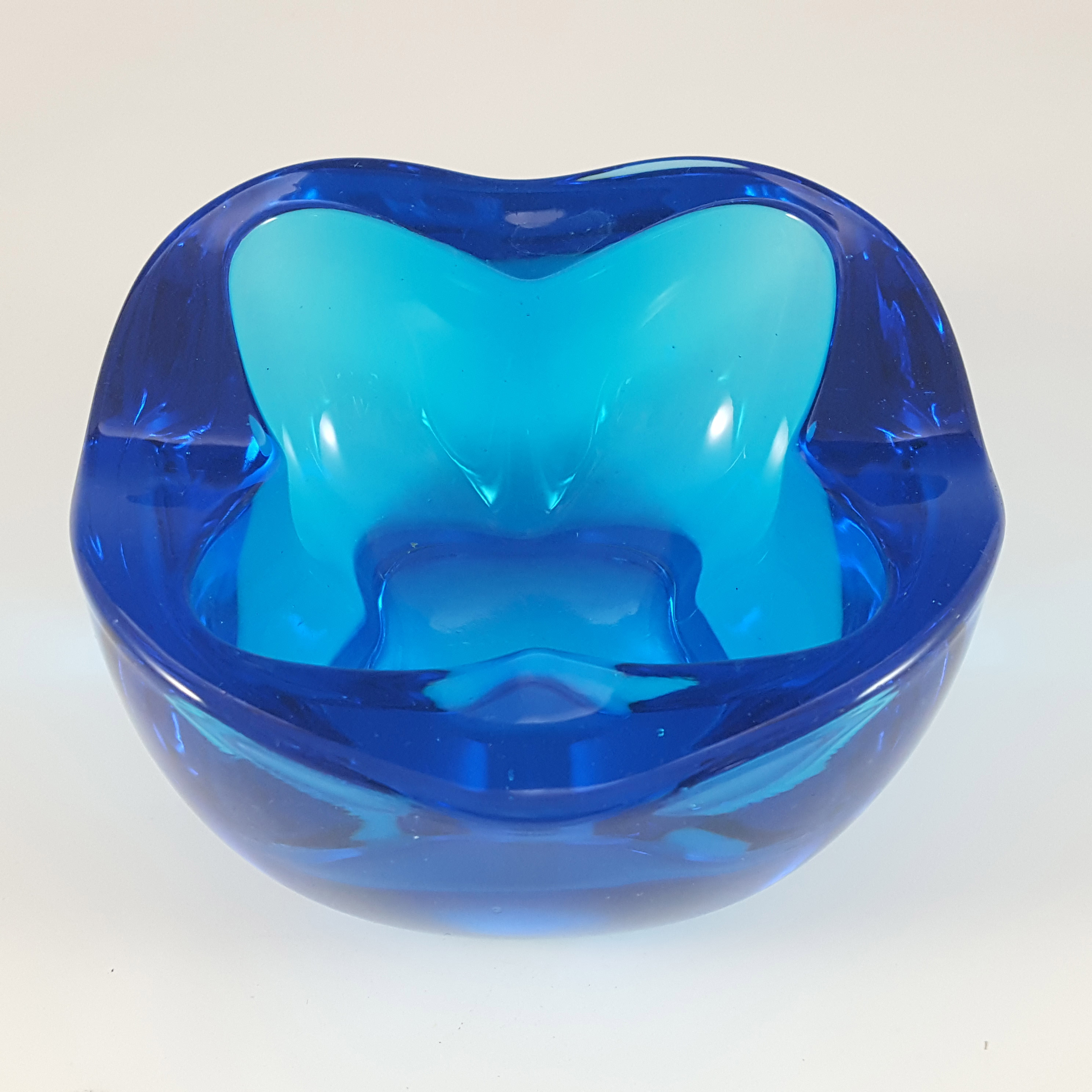 Rosice #1145 Sklo Union Blue Glass Ashtray Bowl by Rudolf Jurnikl - Click Image to Close
