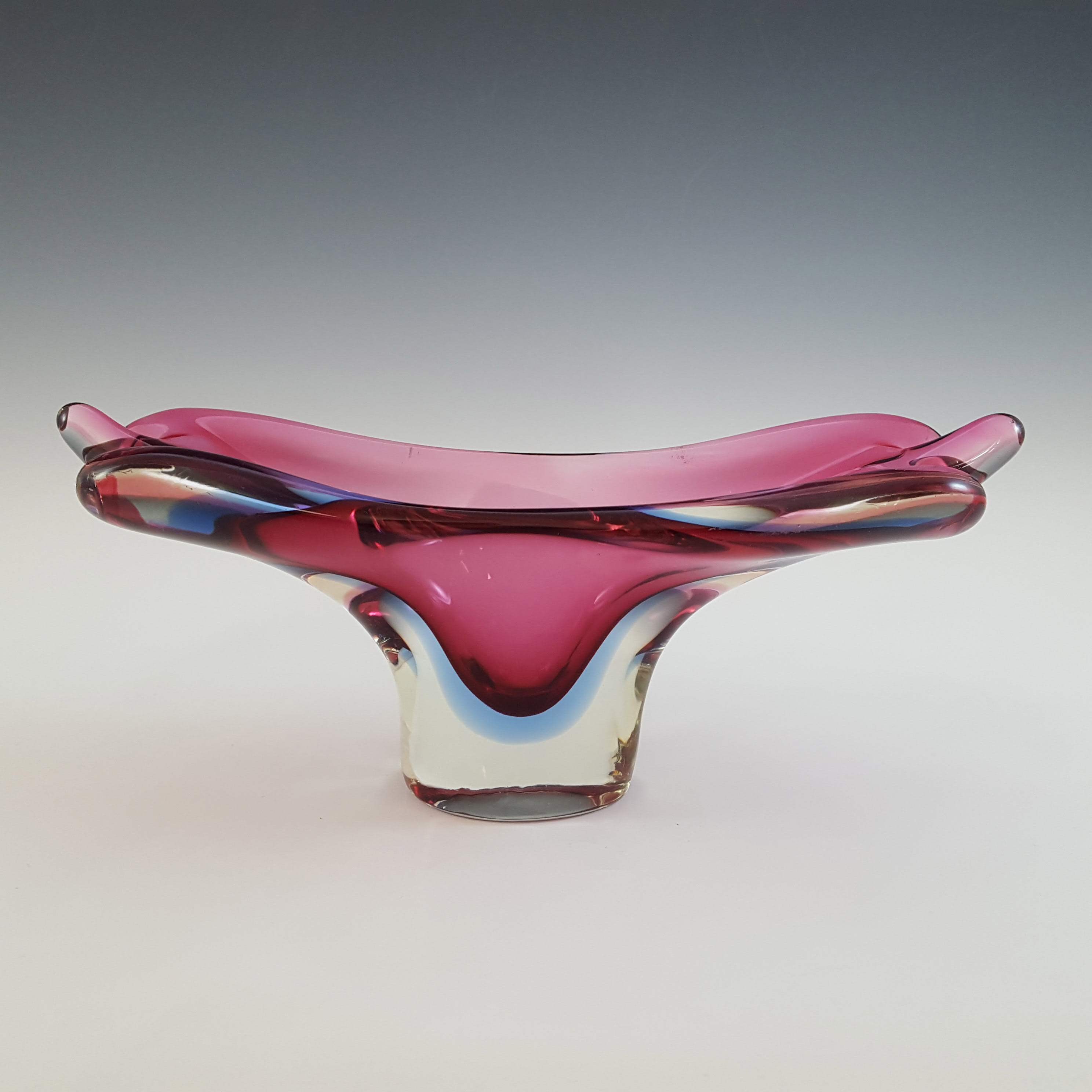 Murano / Venetian Pink & Blue Sommerso Glass Vase - Click Image to Close