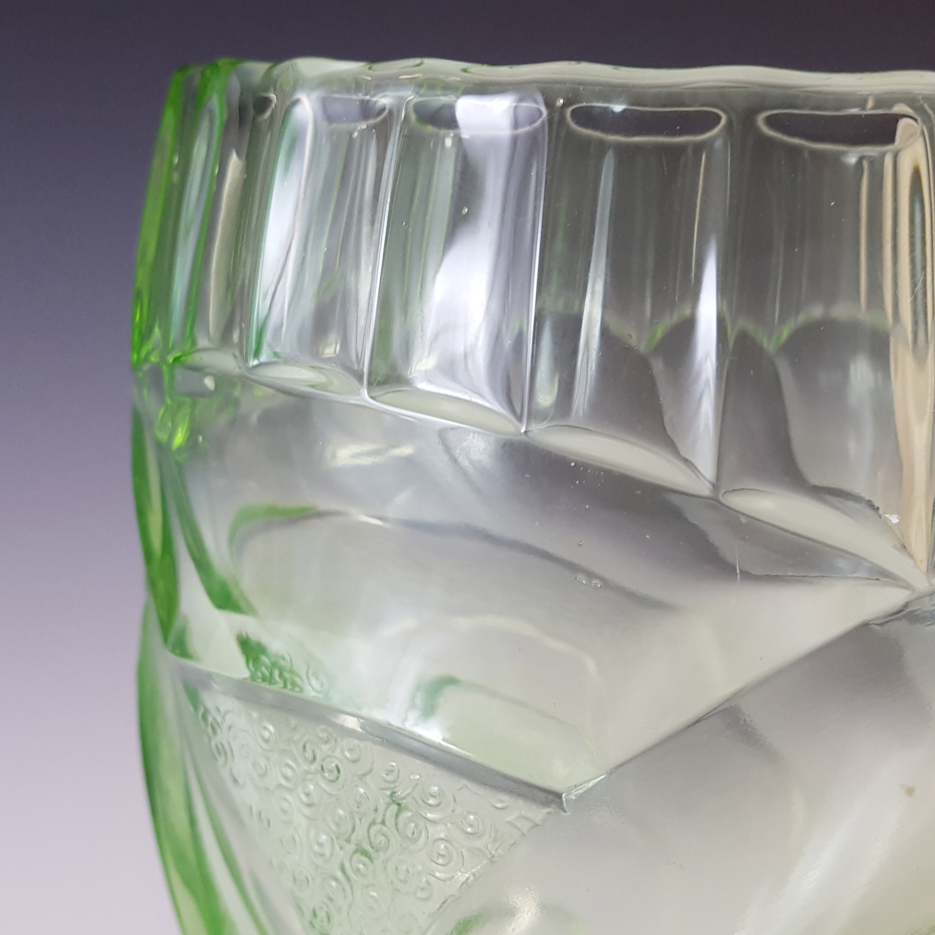 (image for) Sowerby #2616 Art Deco Vintage Green Glass Celery Vase - Click Image to Close