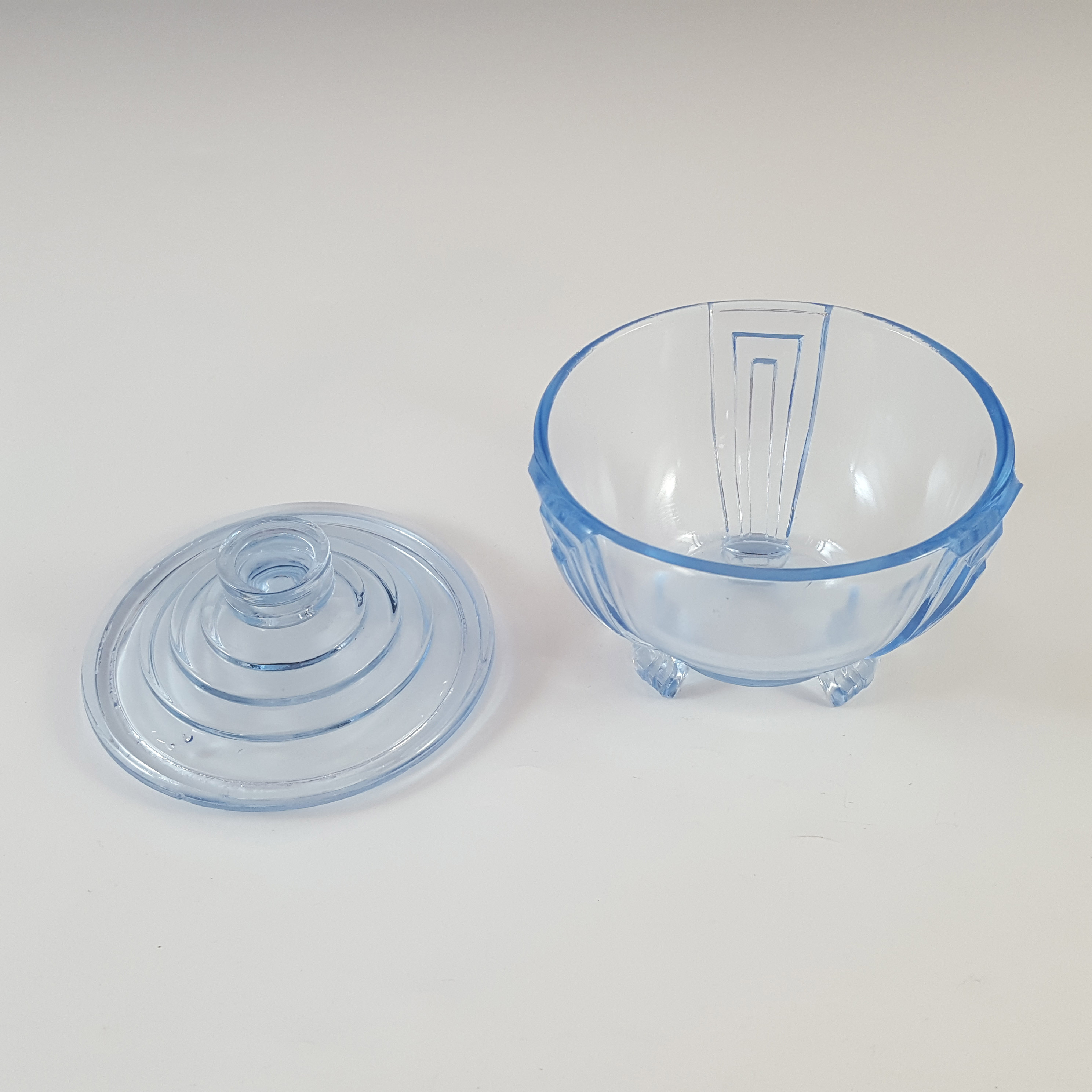 (image for) Czech Vintage Art Deco 1930's Blue Glass Trinket Bowl - Click Image to Close