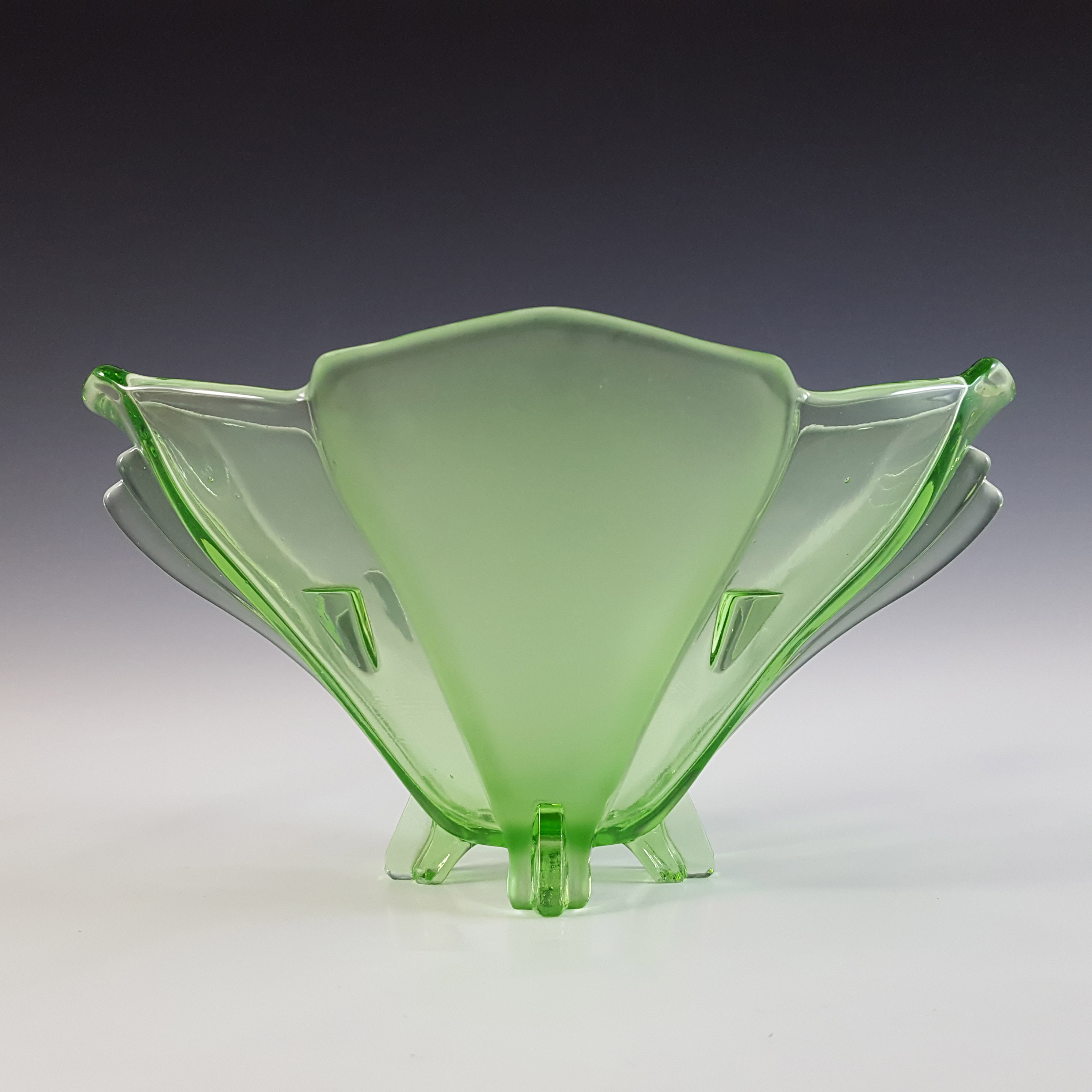 Stölzle #19289 Czech Art Deco Vintage Green Glass Bowl