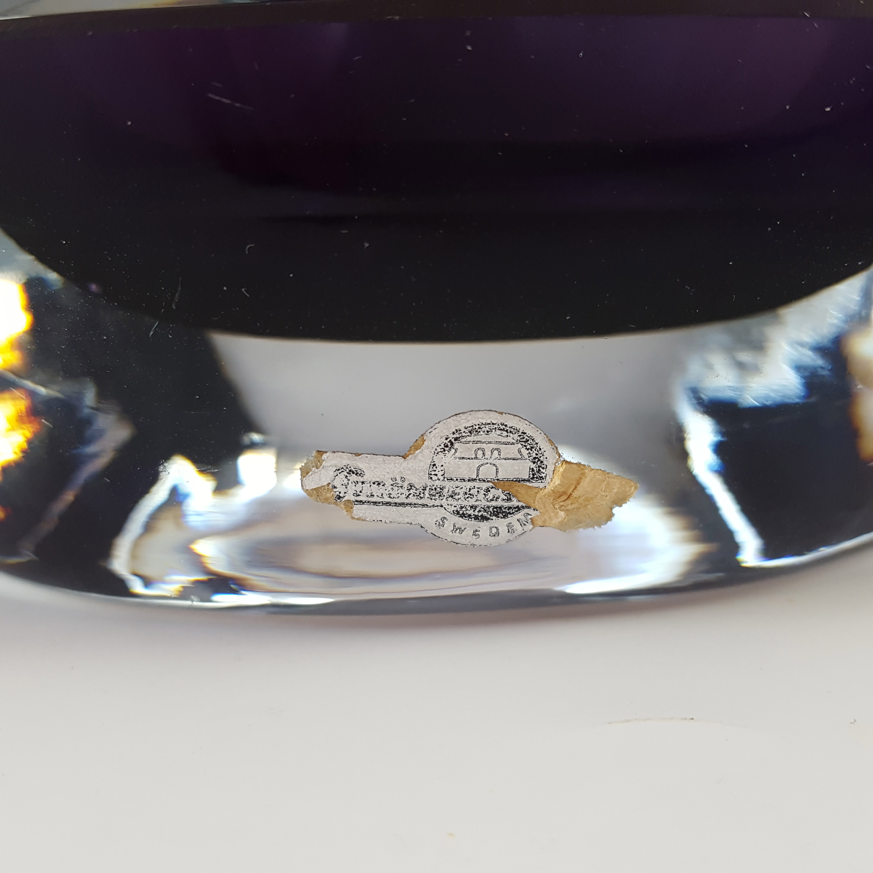 SIGNED Strömberg Swedish Purple Cased Glass Bowl #H89 - Click Image to Close