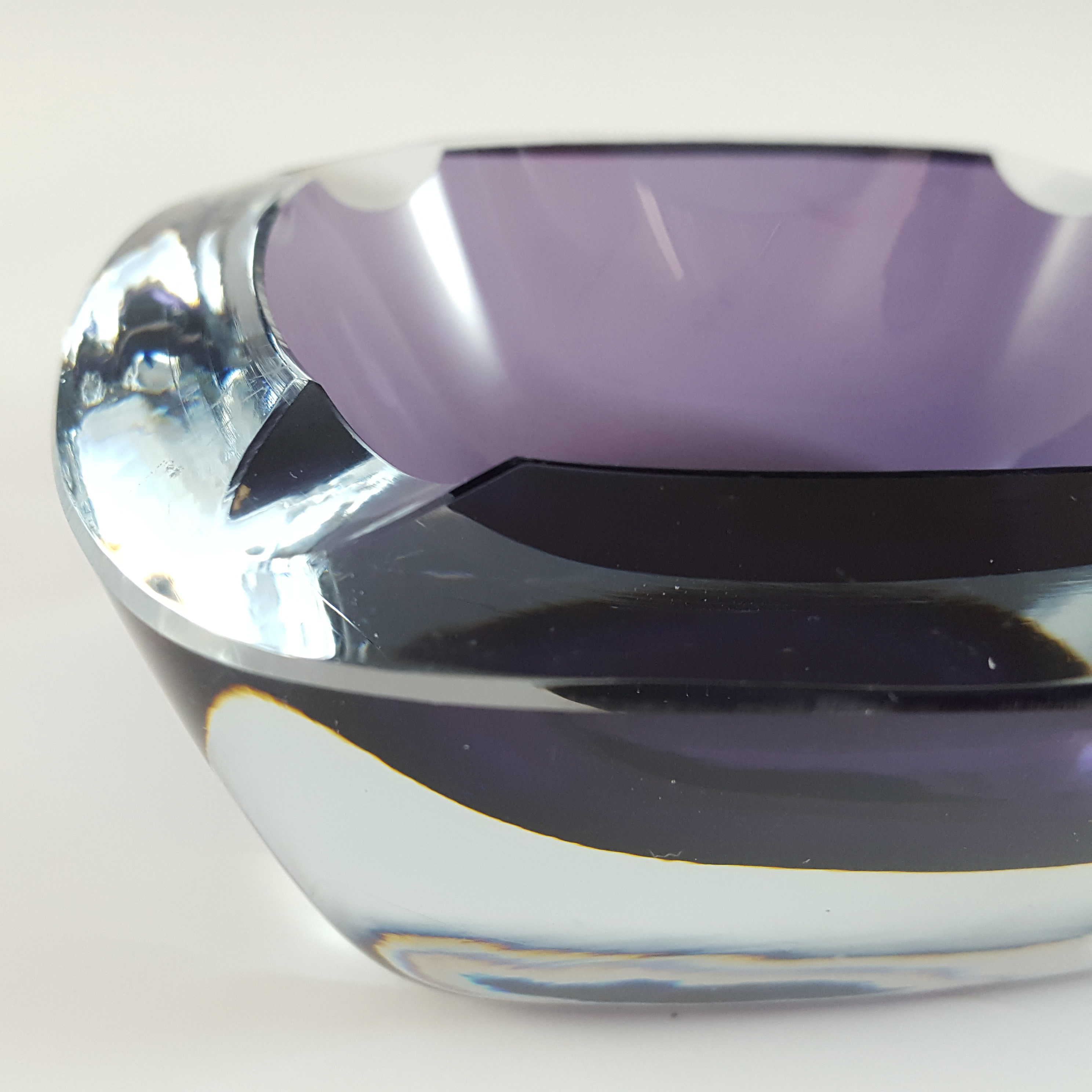SIGNED Strömberg Swedish Purple Cased Glass Bowl #H86 - Click Image to Close