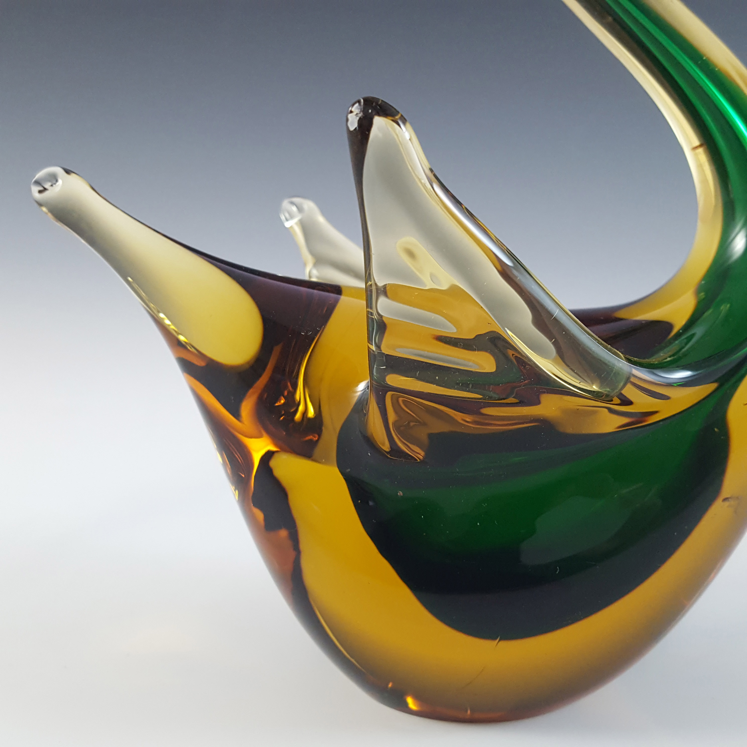 (image for) Murano Vintage Green & Amber Sommerso Glass Swan Figurine - Click Image to Close