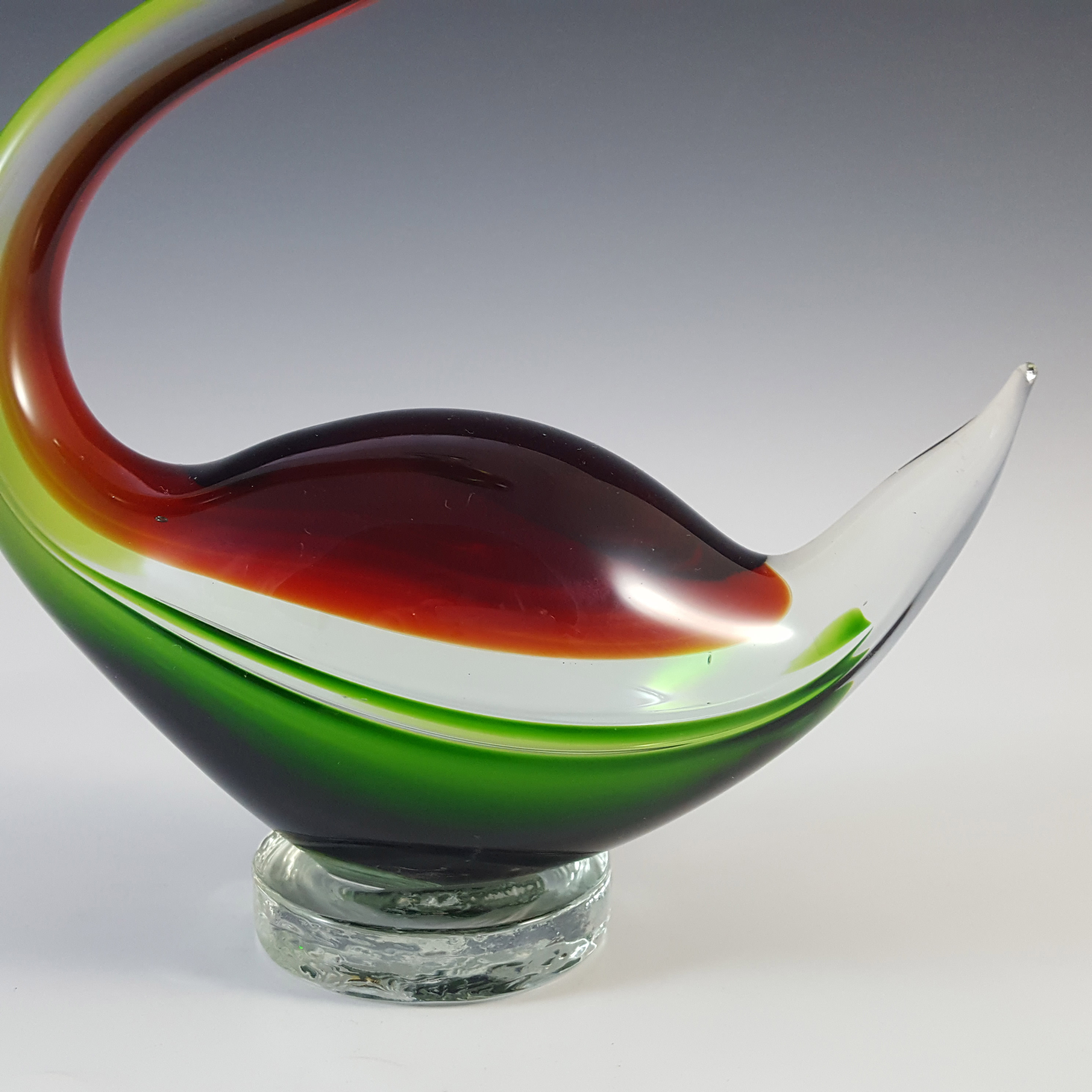 Murano Retro Green & Red Sommerso Glass Swan Sculpture - Click Image to Close