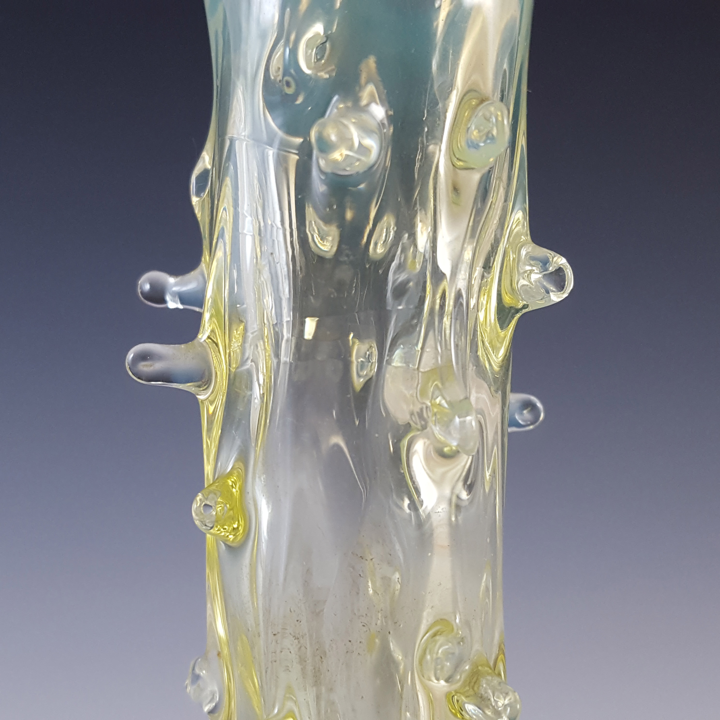 (image for) John Walsh Vaseline / Uranium Victorian Glass Thorn Vase - Click Image to Close