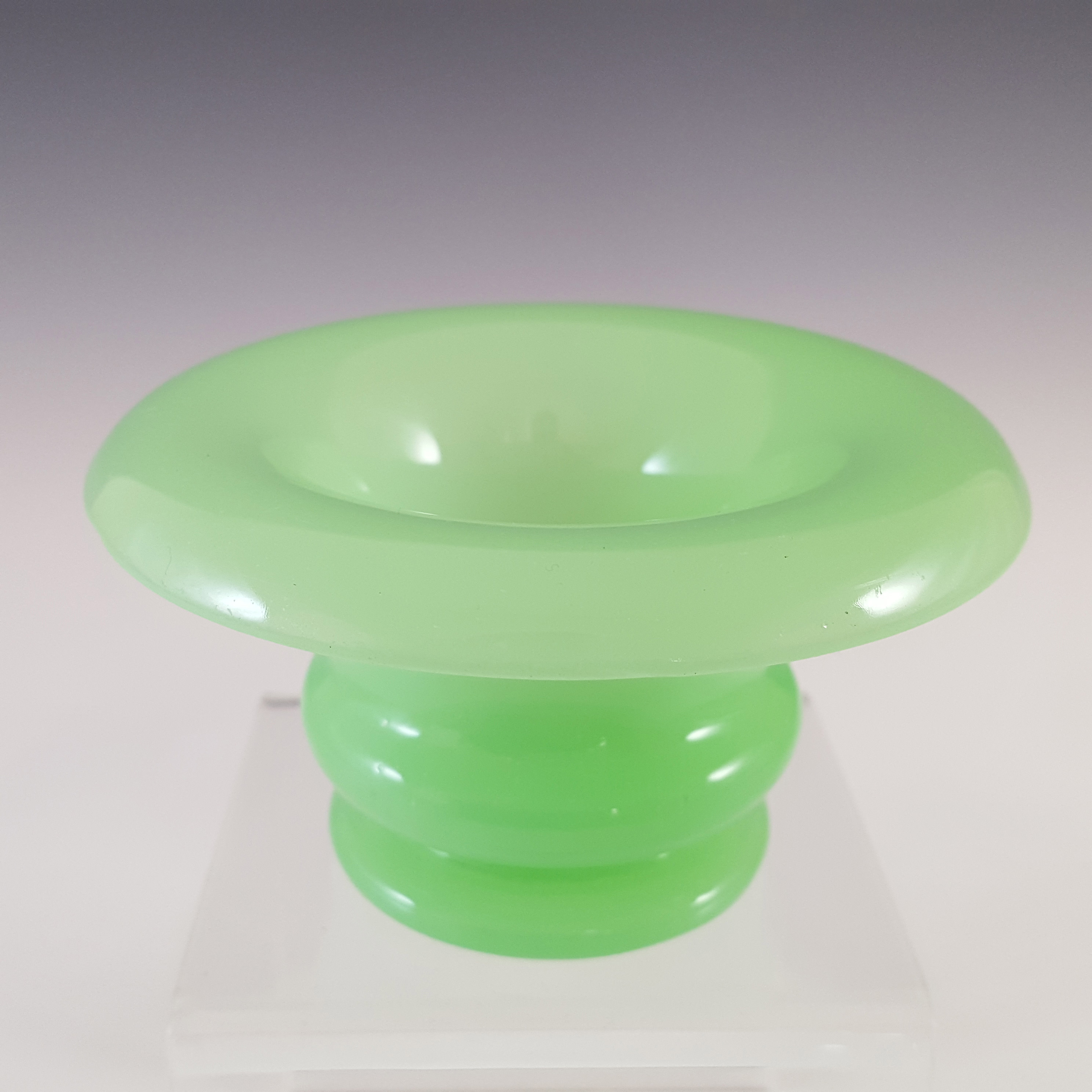 Art Deco 1930's Uranium Opaque Green Glass Vintage Bowl - Click Image to Close