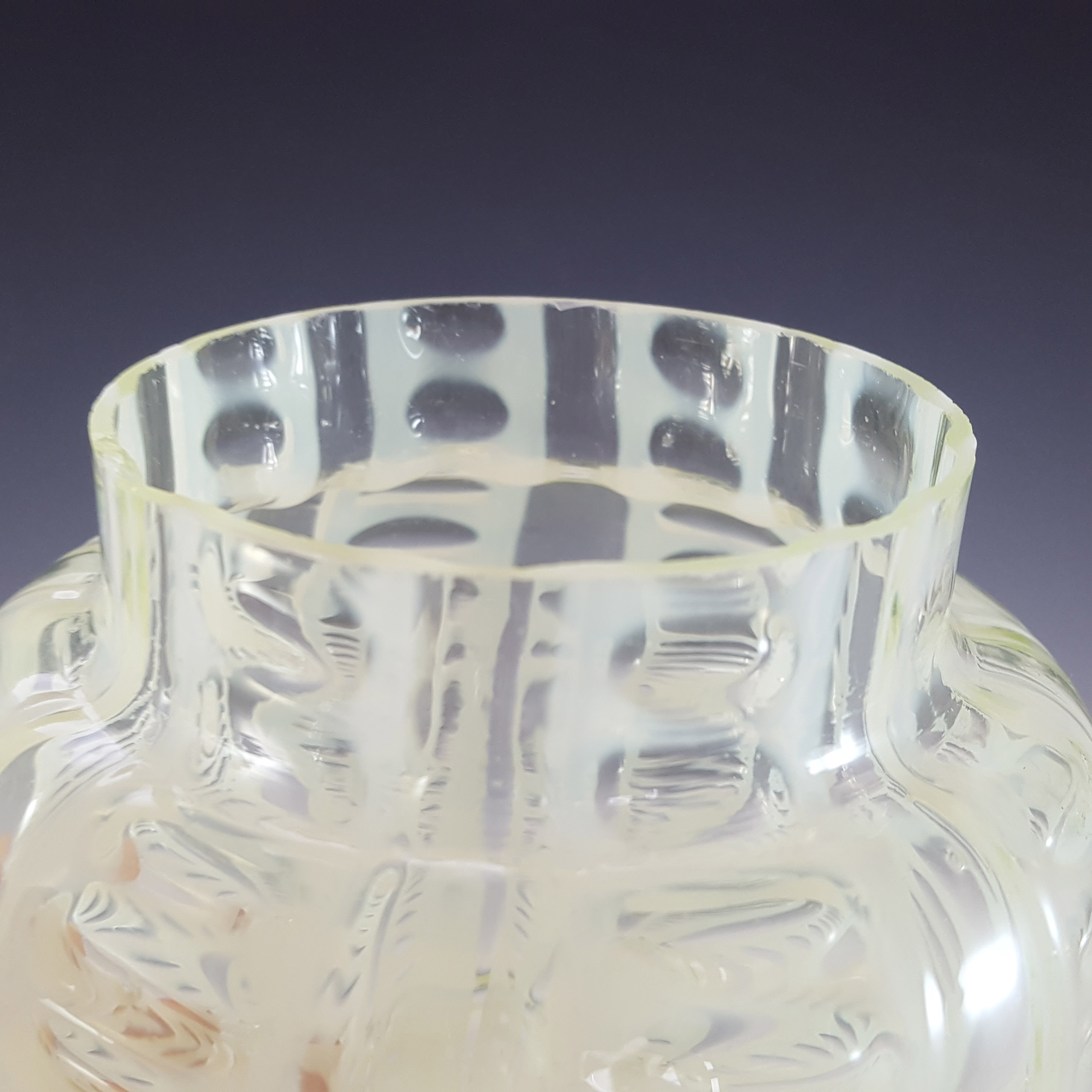 Victorian / Art Nouveau Uranium Vaseline Glass Posy Vase - Click Image to Close