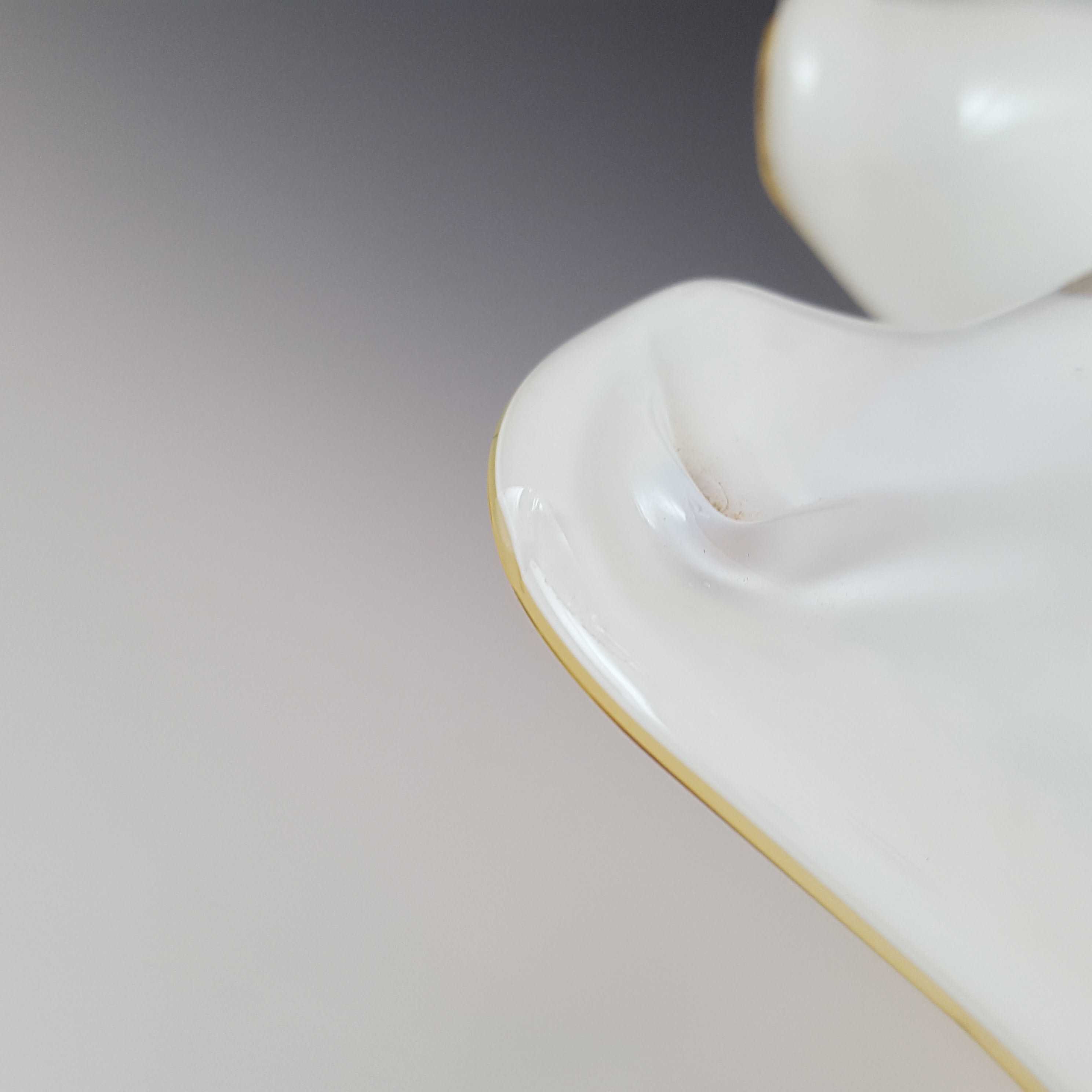 Vetro Artistico Veneziano Murano Silver Leaf Cream Glass Bowl - Click Image to Close