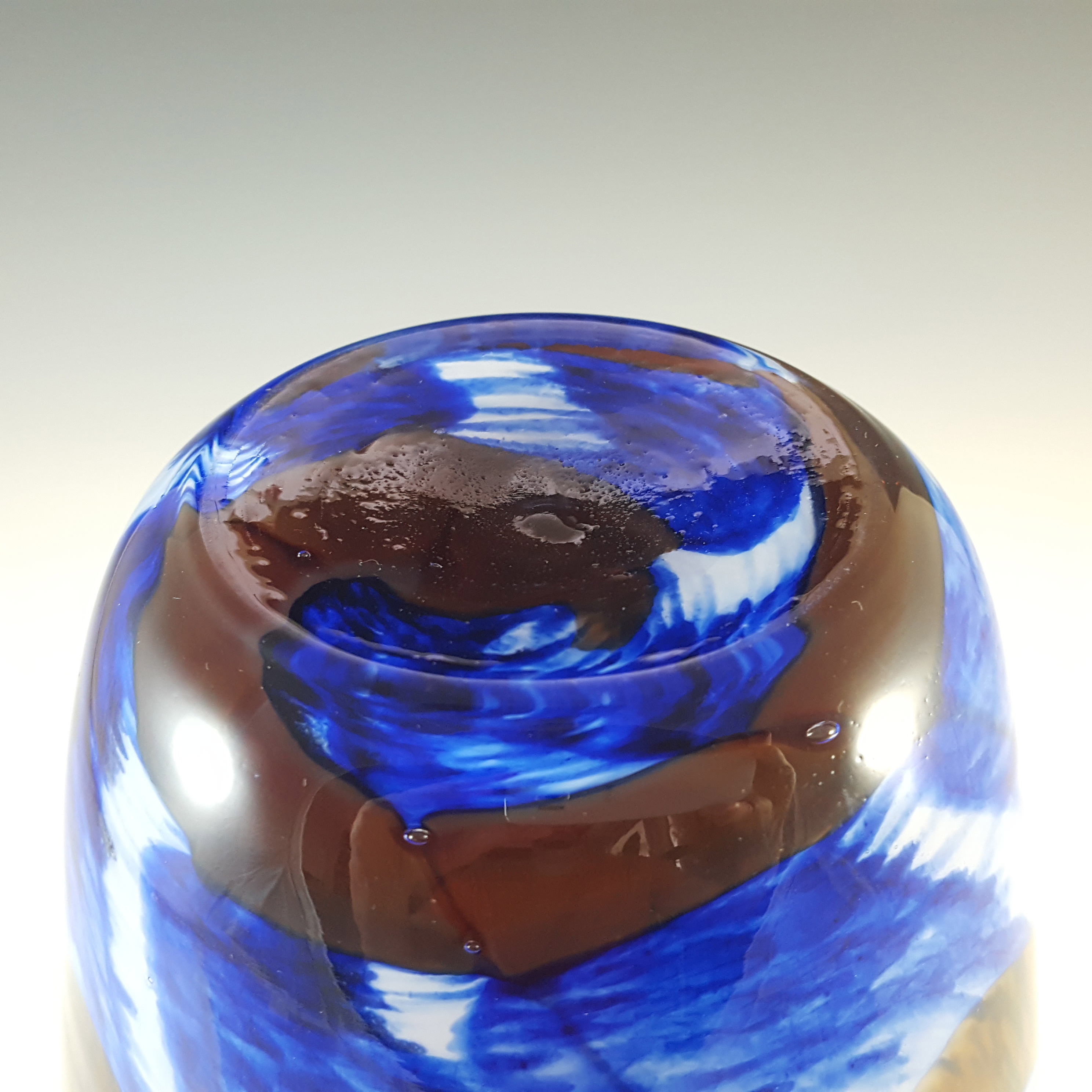 V.B. Opaline Florence Empoli Marbled Blue & Brown Glass Vase - Click Image to Close
