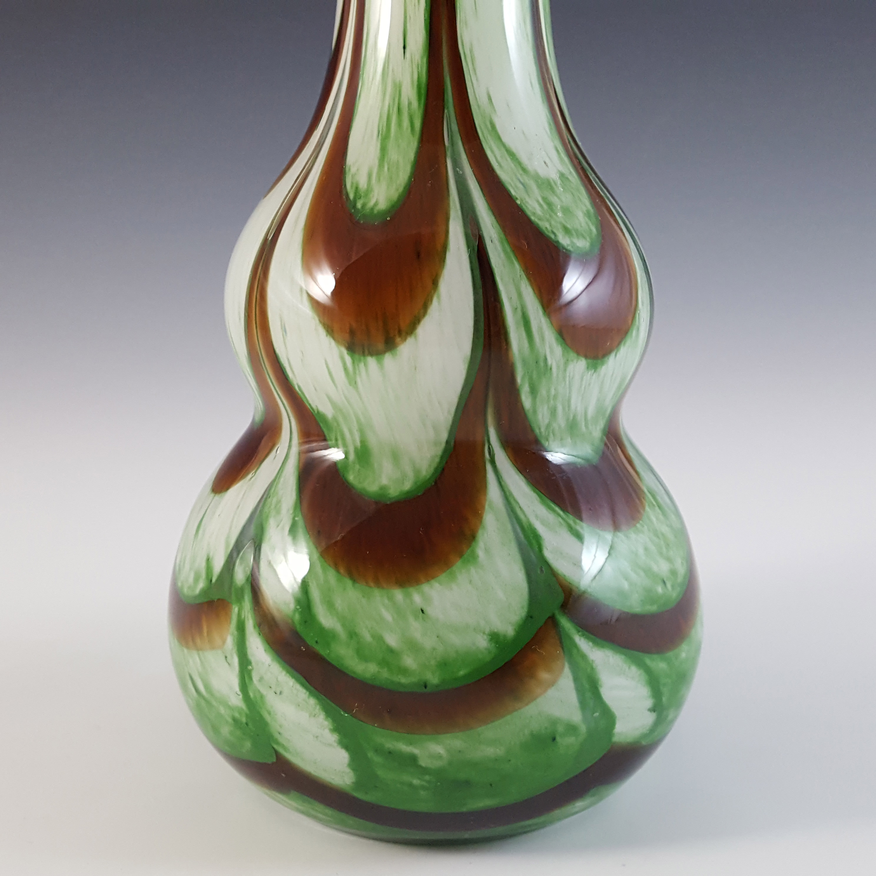 (image for) V.B. Opaline Florence Empoli Marbled Brown & Green Glass Vase - Click Image to Close