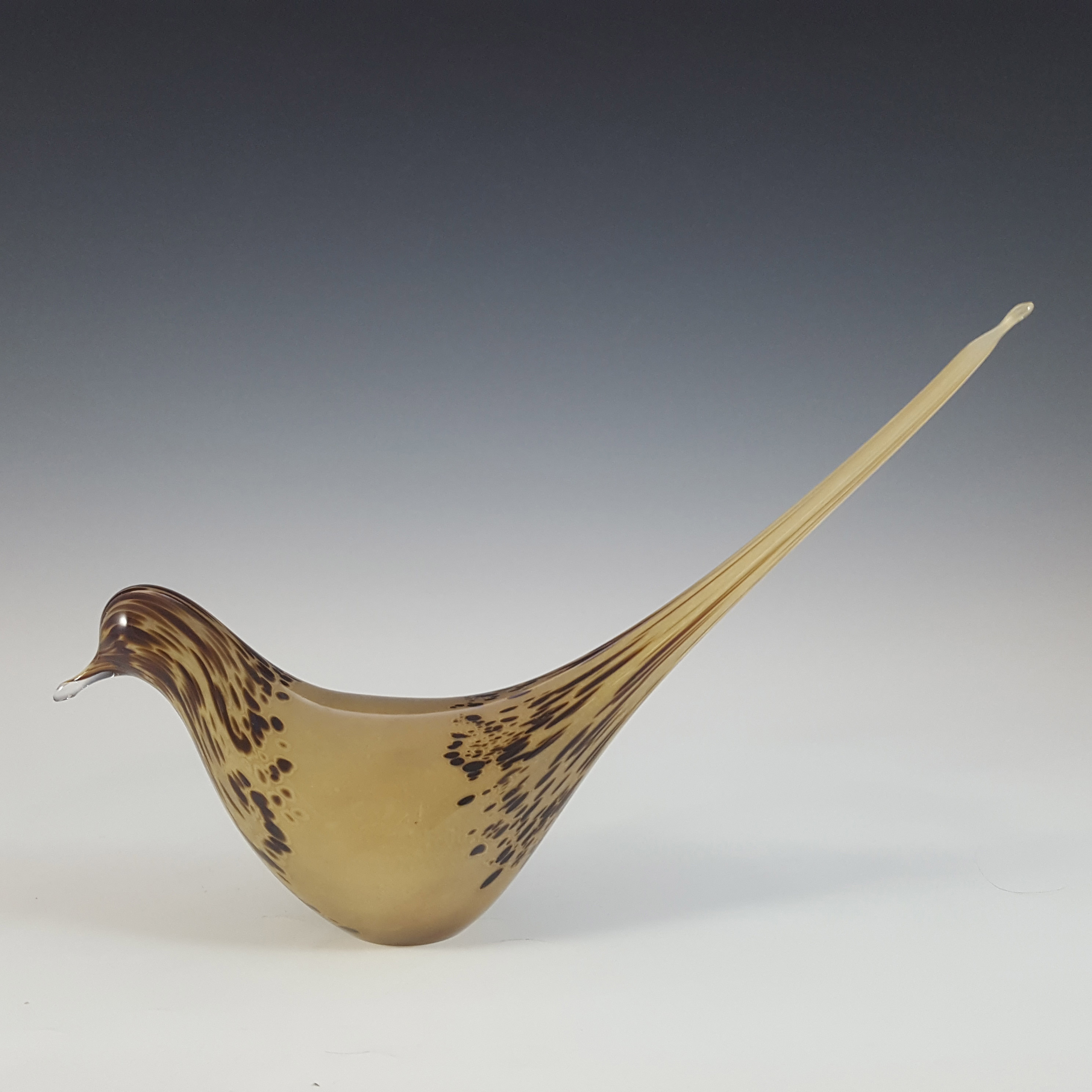(image for) MARKED Wedgwood Speckled Brown Glass Long-Tailed Bird RSW73 - Click Image to Close