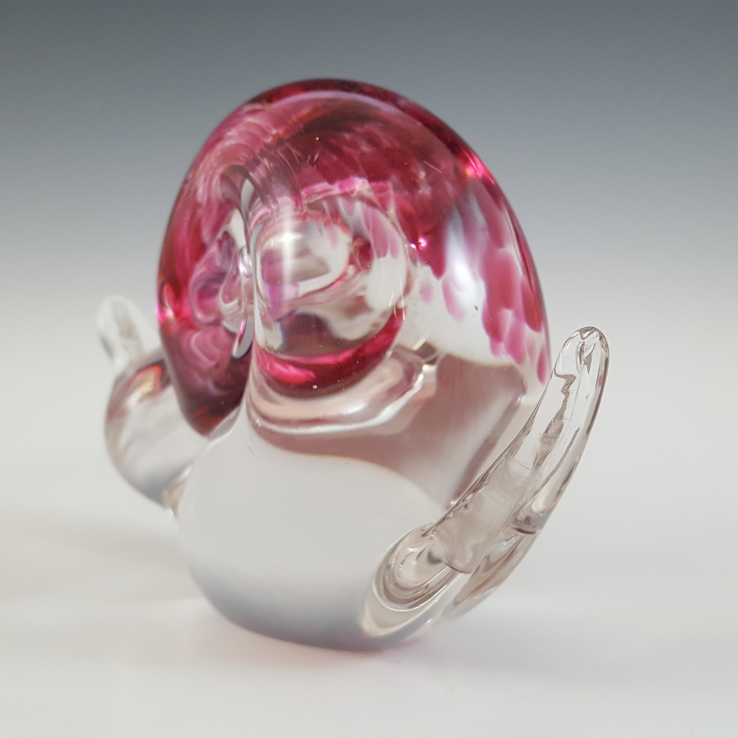 MARKED Wedgwood Speckled Pink Glass Snail Paperweight - Click Image to Close