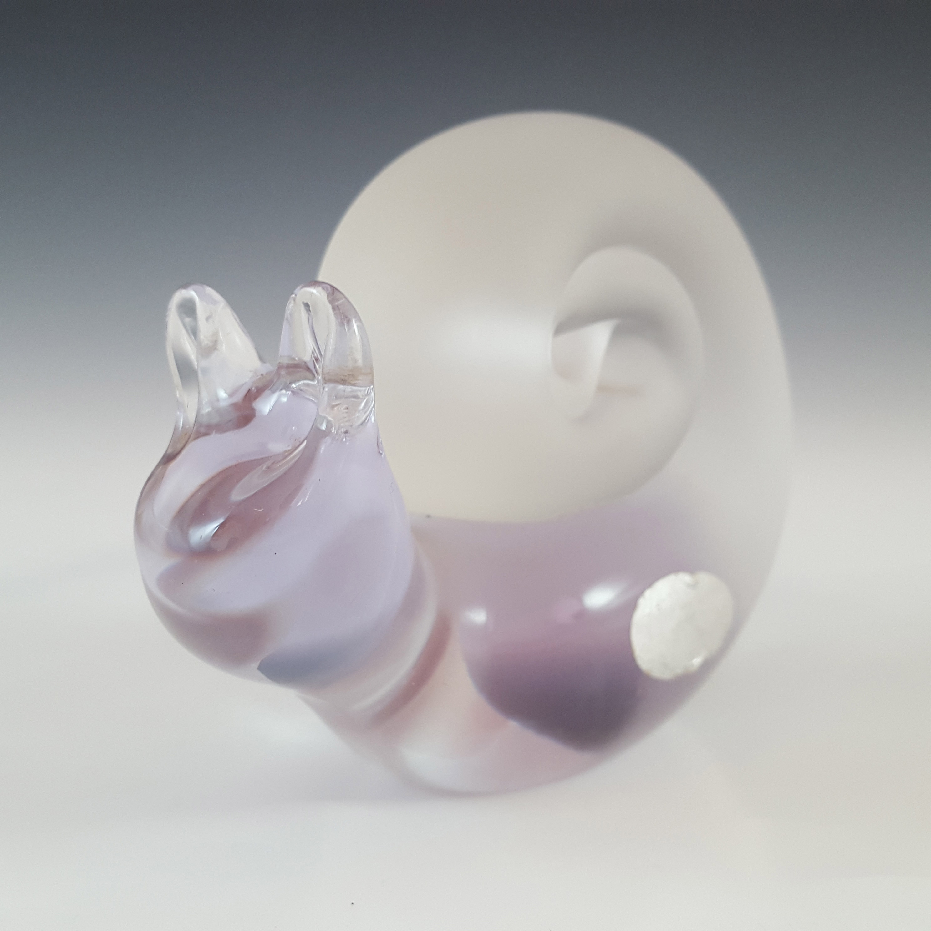 LABELLED Wedgwood Lilac & Frosted Glass Snail RSW68 - Click Image to Close