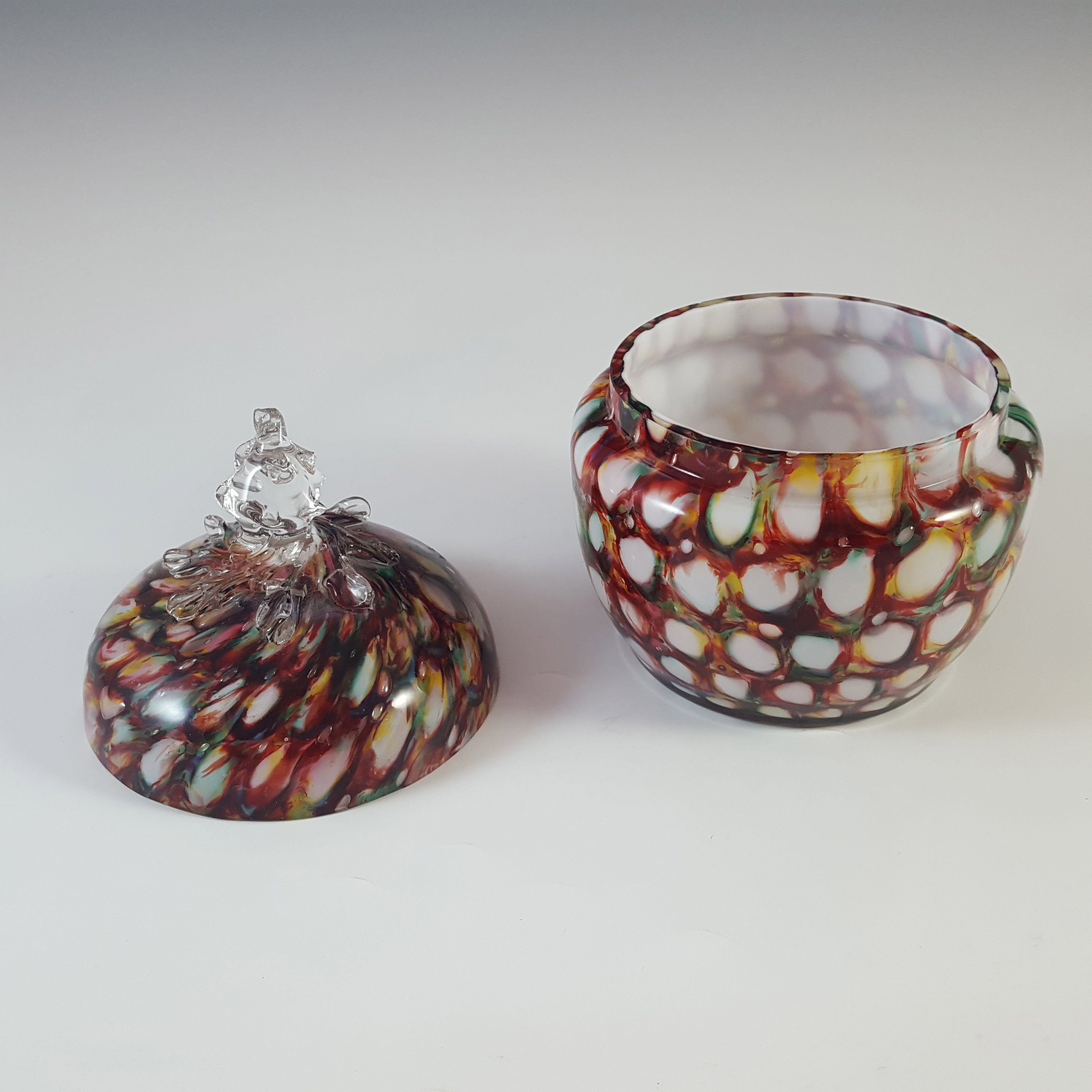 Welz Czech / Bohemian Honeycomb Spatter Glass Bowl - Click Image to Close