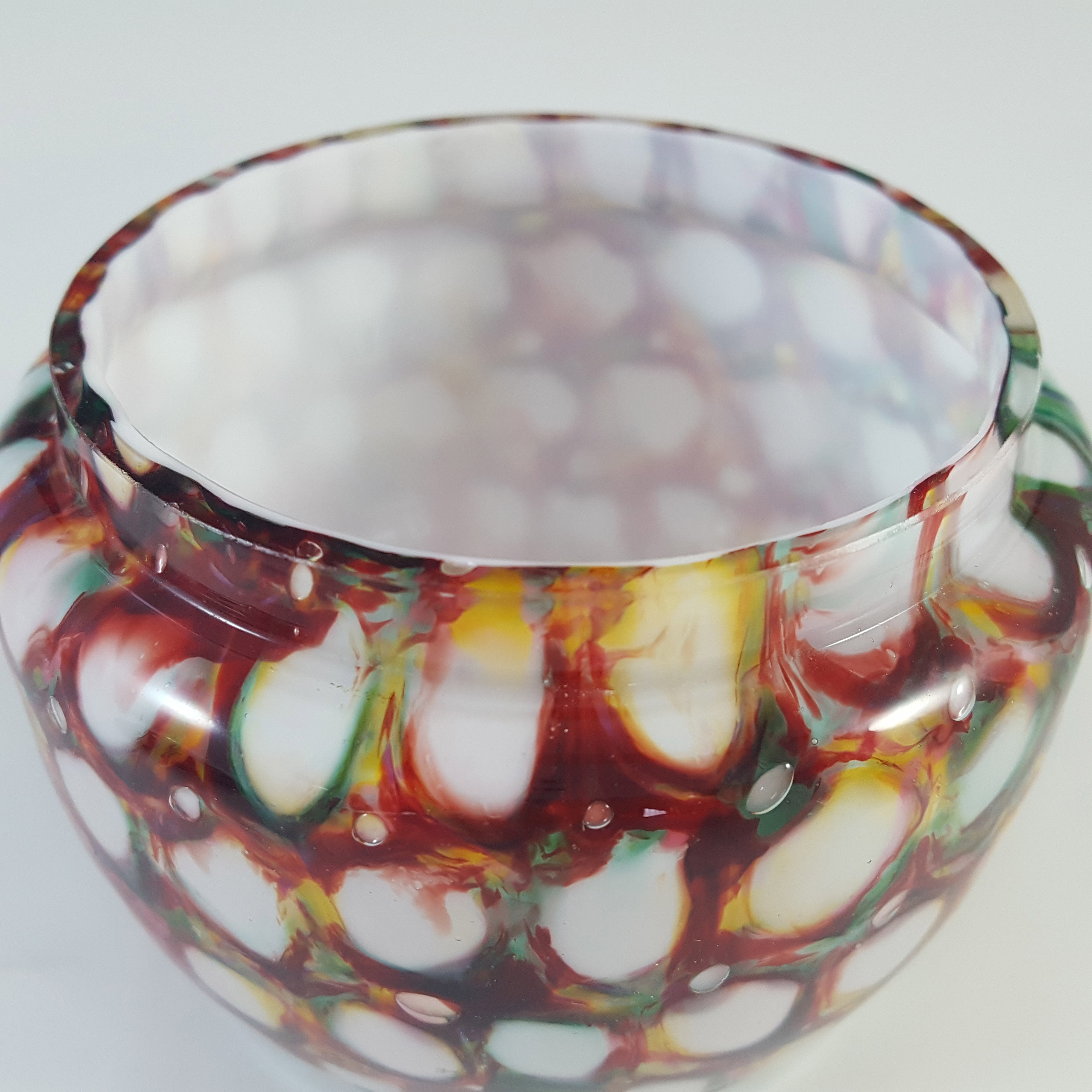 (image for) Welz Czech / Bohemian Honeycomb Spatter Glass Bowl - Click Image to Close