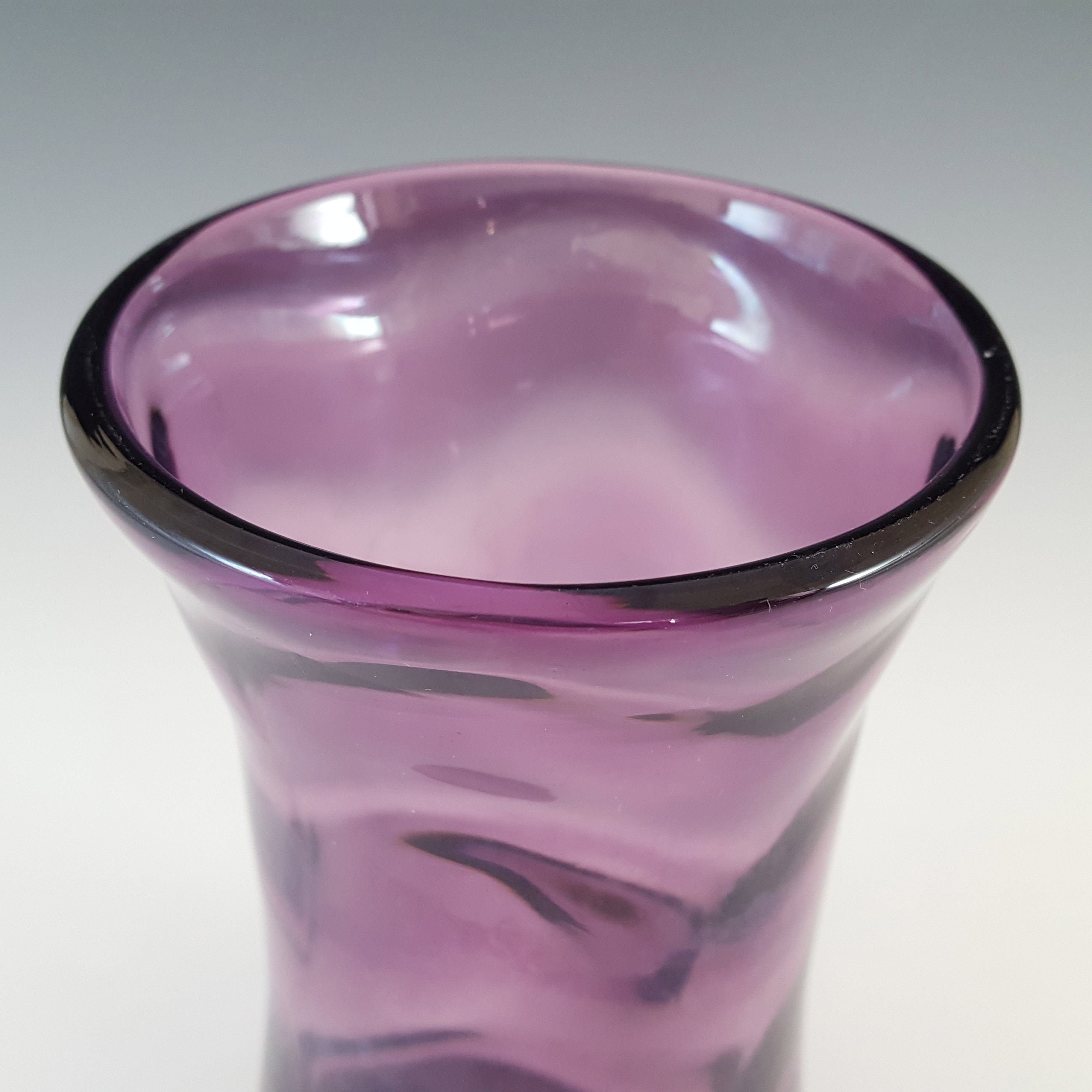Thomas Webb Amethyst / Purple Glass 'Venetian Ripple' Vase - Click Image to Close