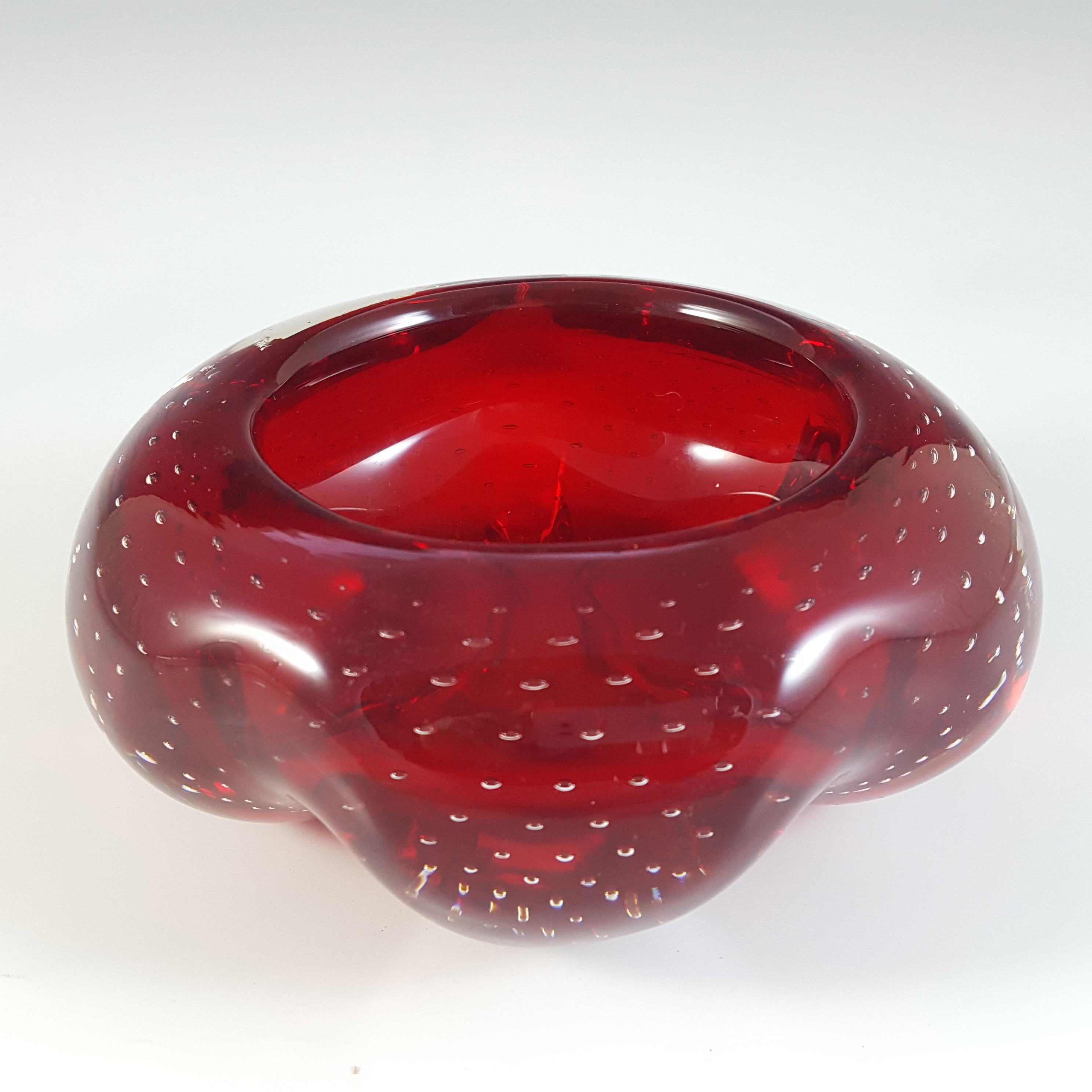 (image for) Whitefriars #9778 Ruby Red Glass Controlled Bubble Vintage Bowl - Click Image to Close