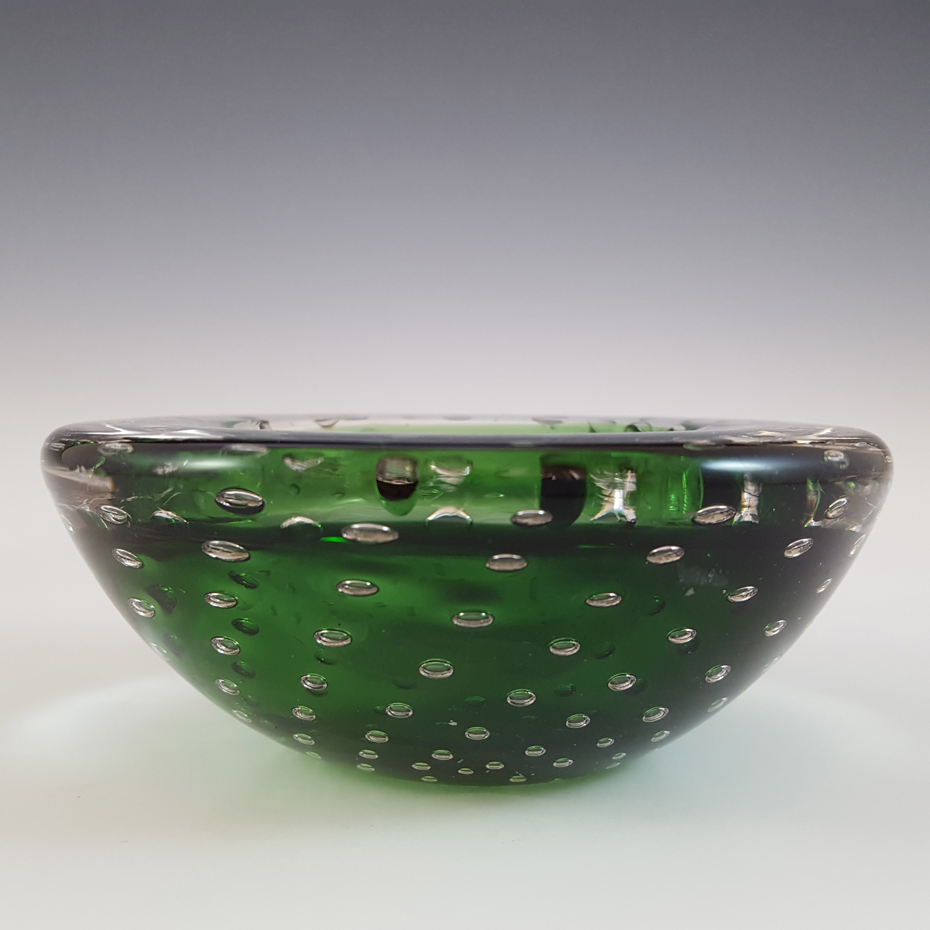 Vintage Green Glass Controlled Bubble Bowl Similar To Whitefriars #9099 - Click Image to Close