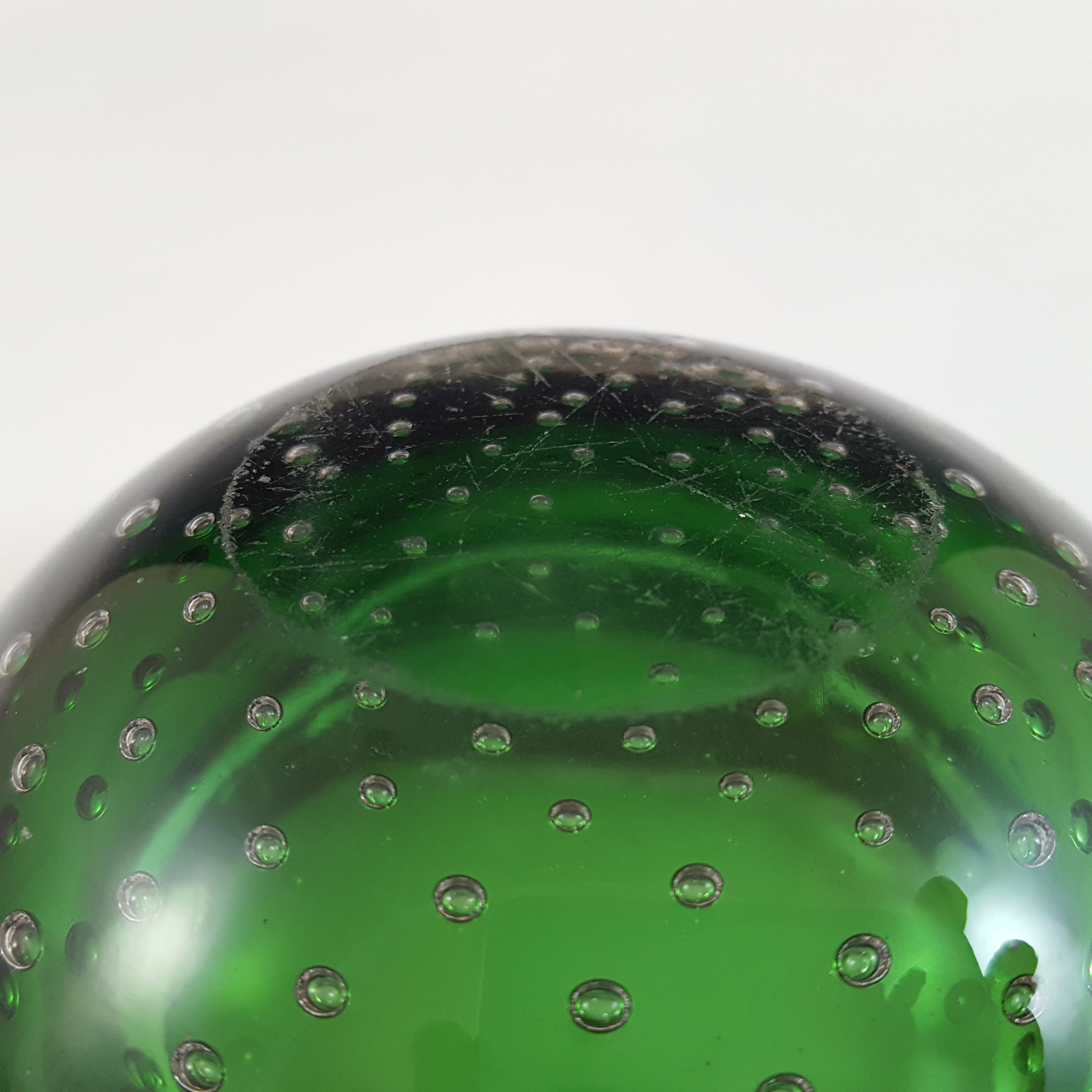 (image for) Vintage Green Glass Controlled Bubble Bowl Similar To Whitefriars #9099 - Click Image to Close
