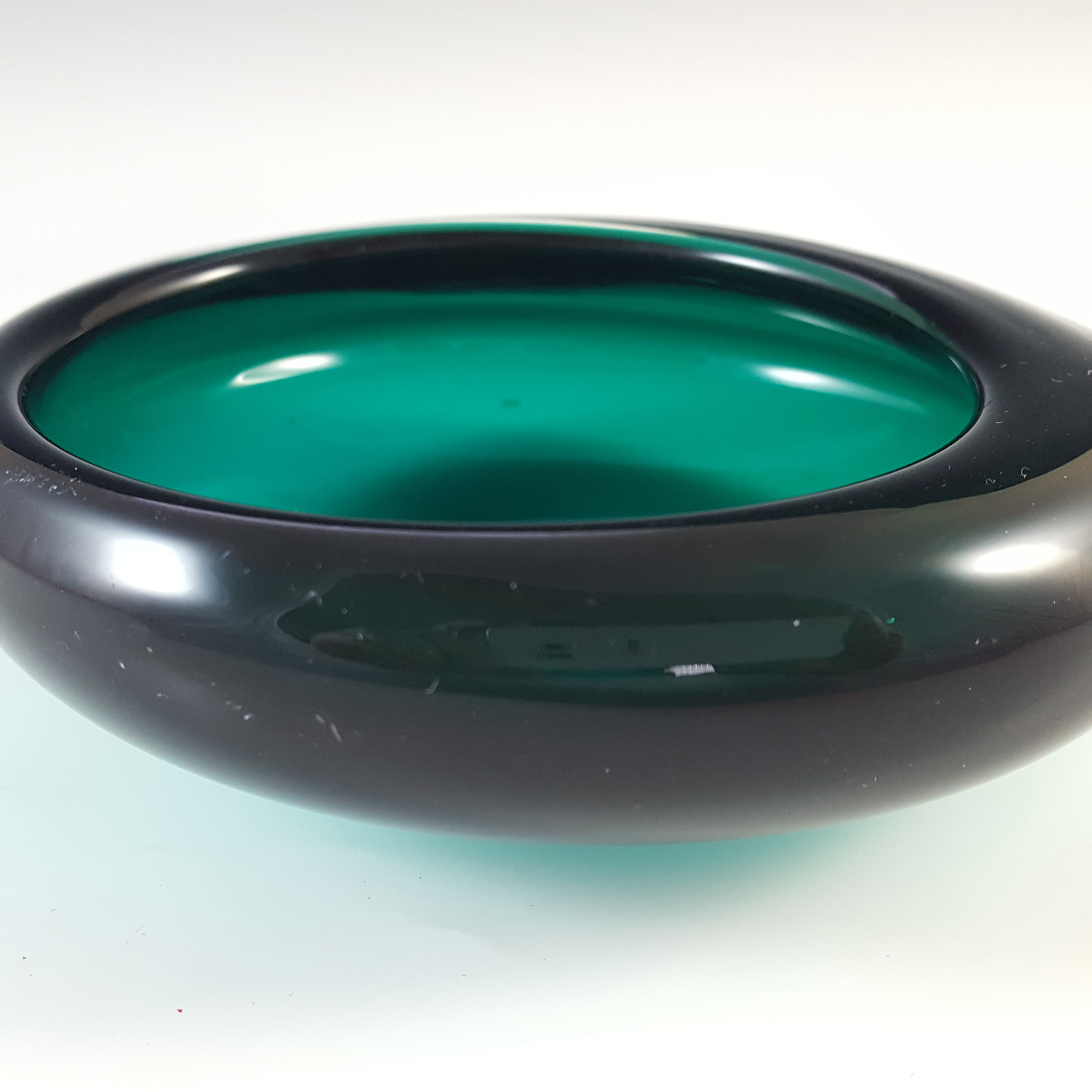 (image for) Whitefriars #9514 Cased Green Glass Vintage Bowl / Ashtray - Click Image to Close