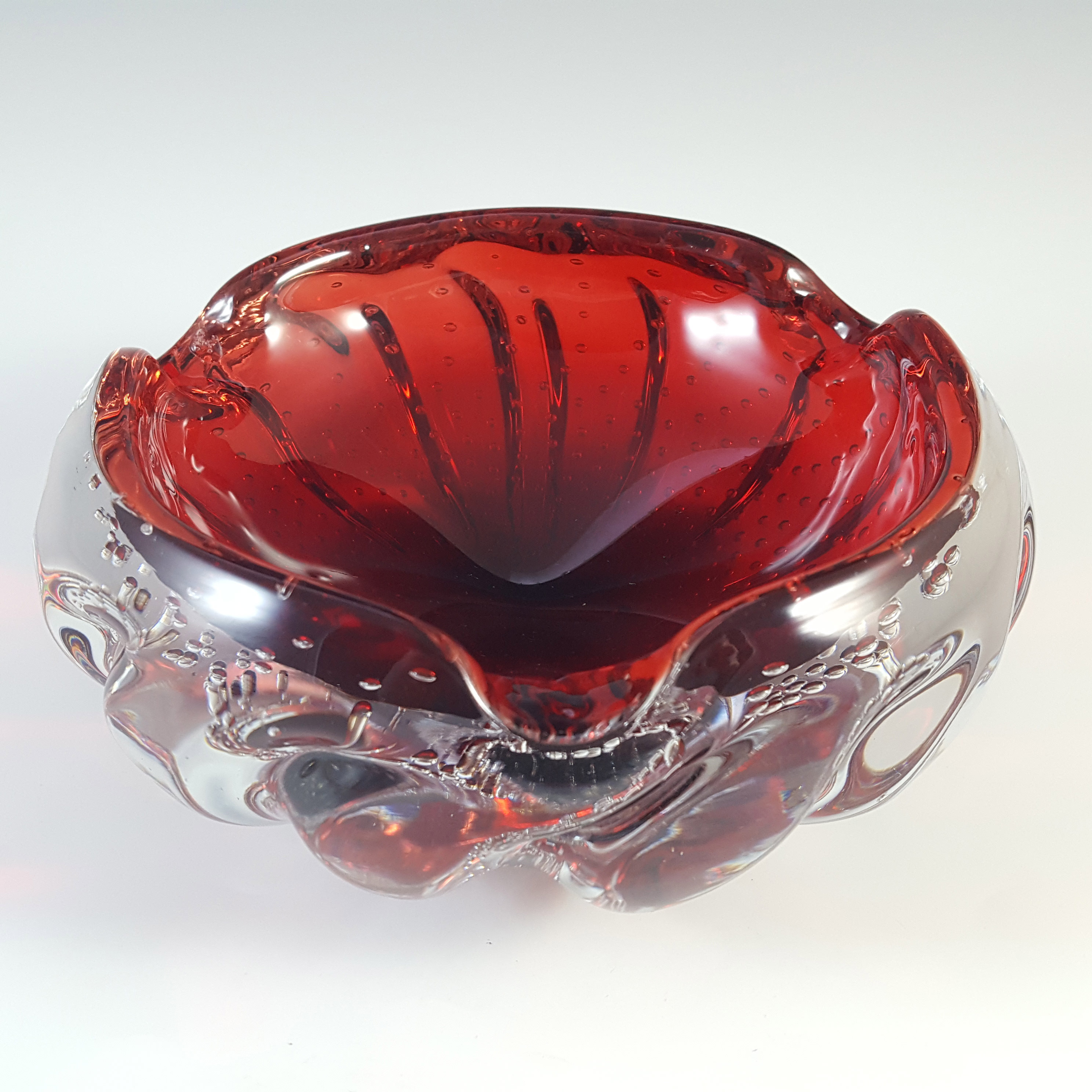 (image for) Aseda #667 Swedish/Scandinavian Red Glass Bubble Bowl - Click Image to Close