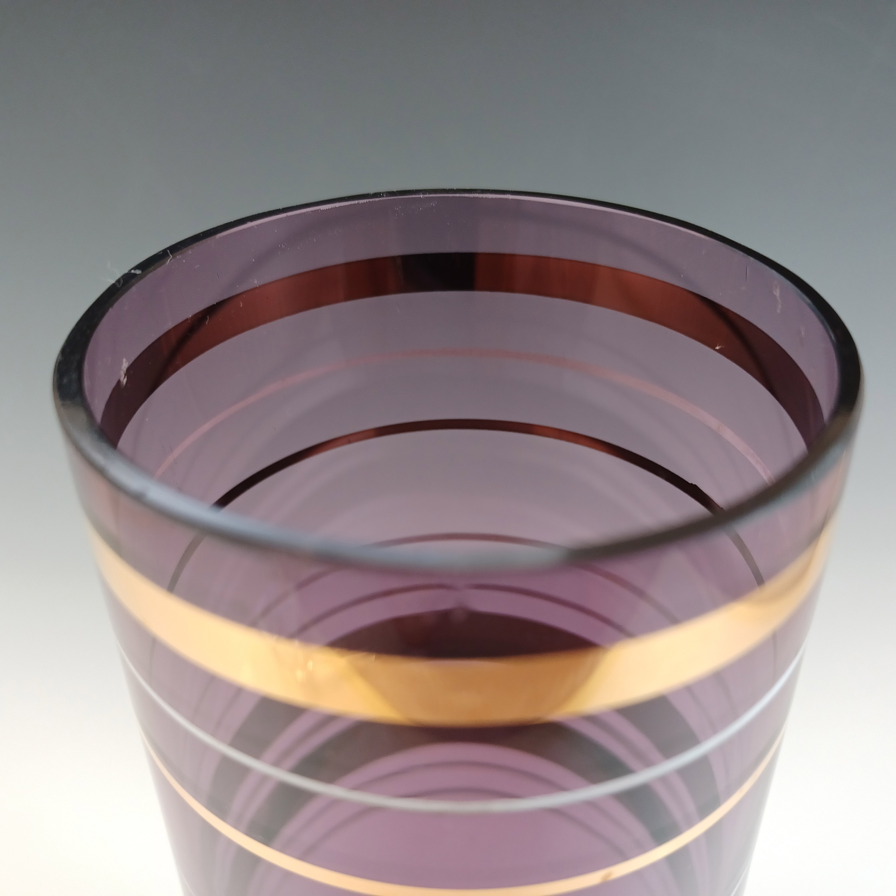 Borske Sklo Vintage Czech Purple Glass Cylindrical Vase - Click Image to Close