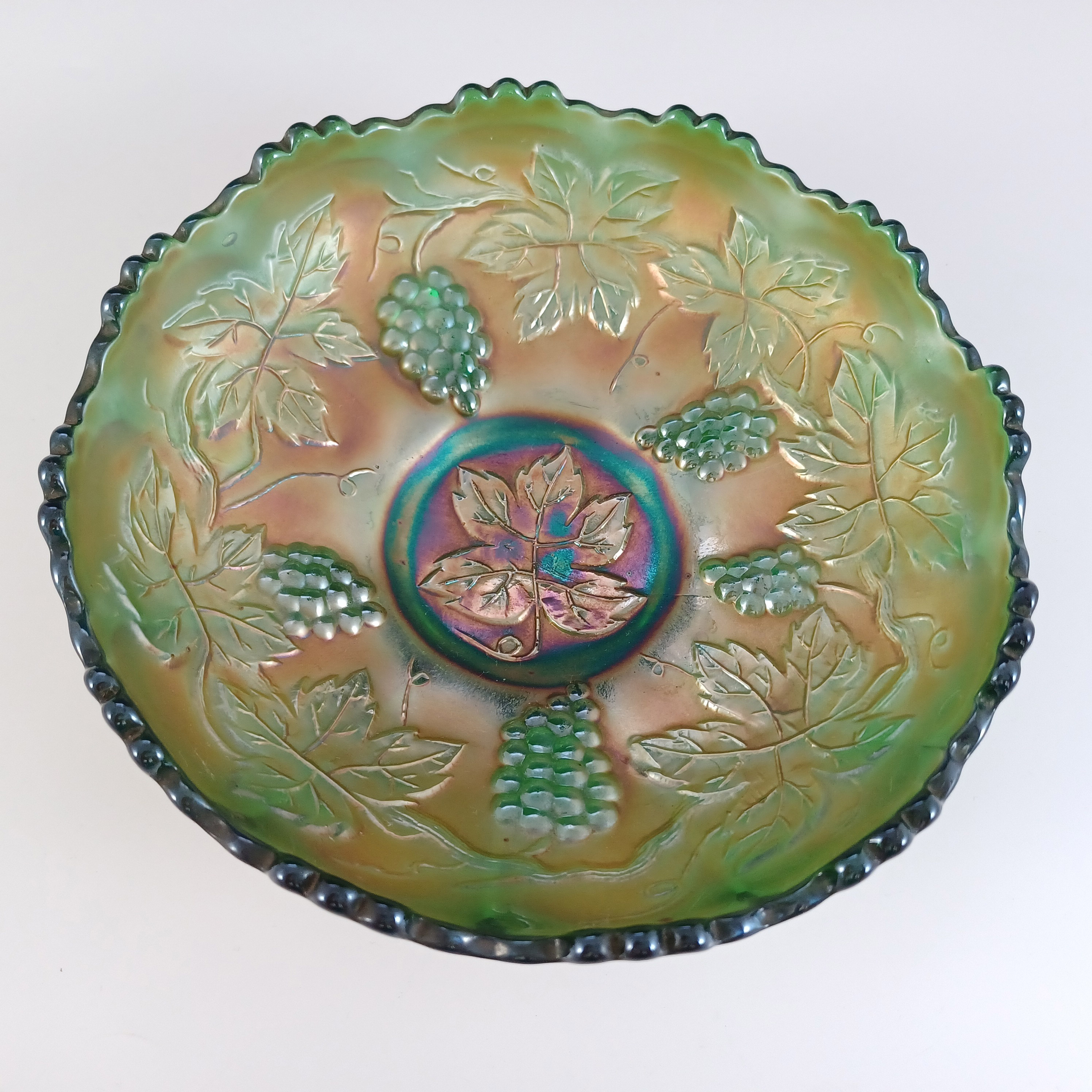 Fenton 'Berry & Leaf' Green Iridescent Carnival Glass Bowl - Click Image to Close