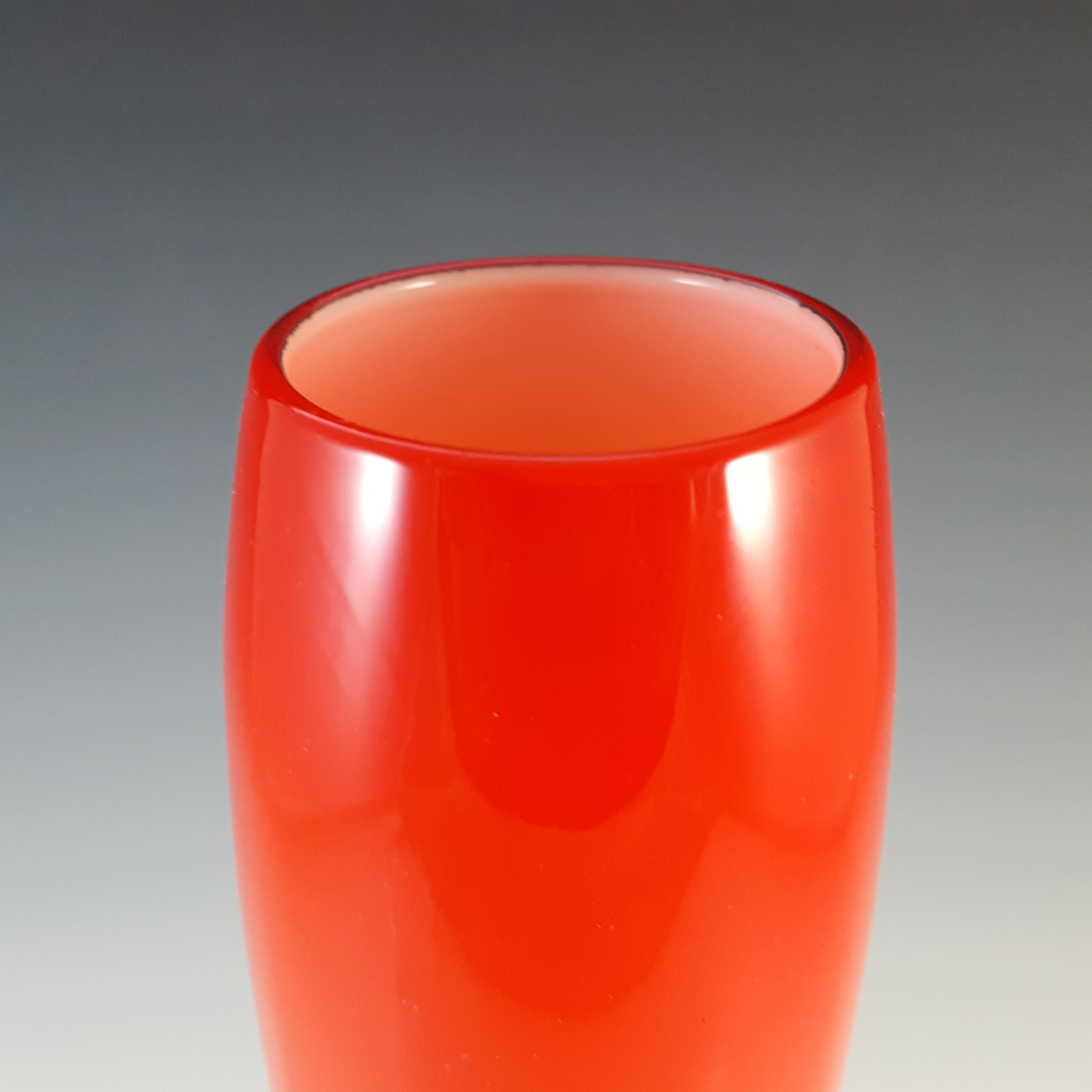 Scandinavian Style Vintage Red Opal Cased Glass Vase - Click Image to Close