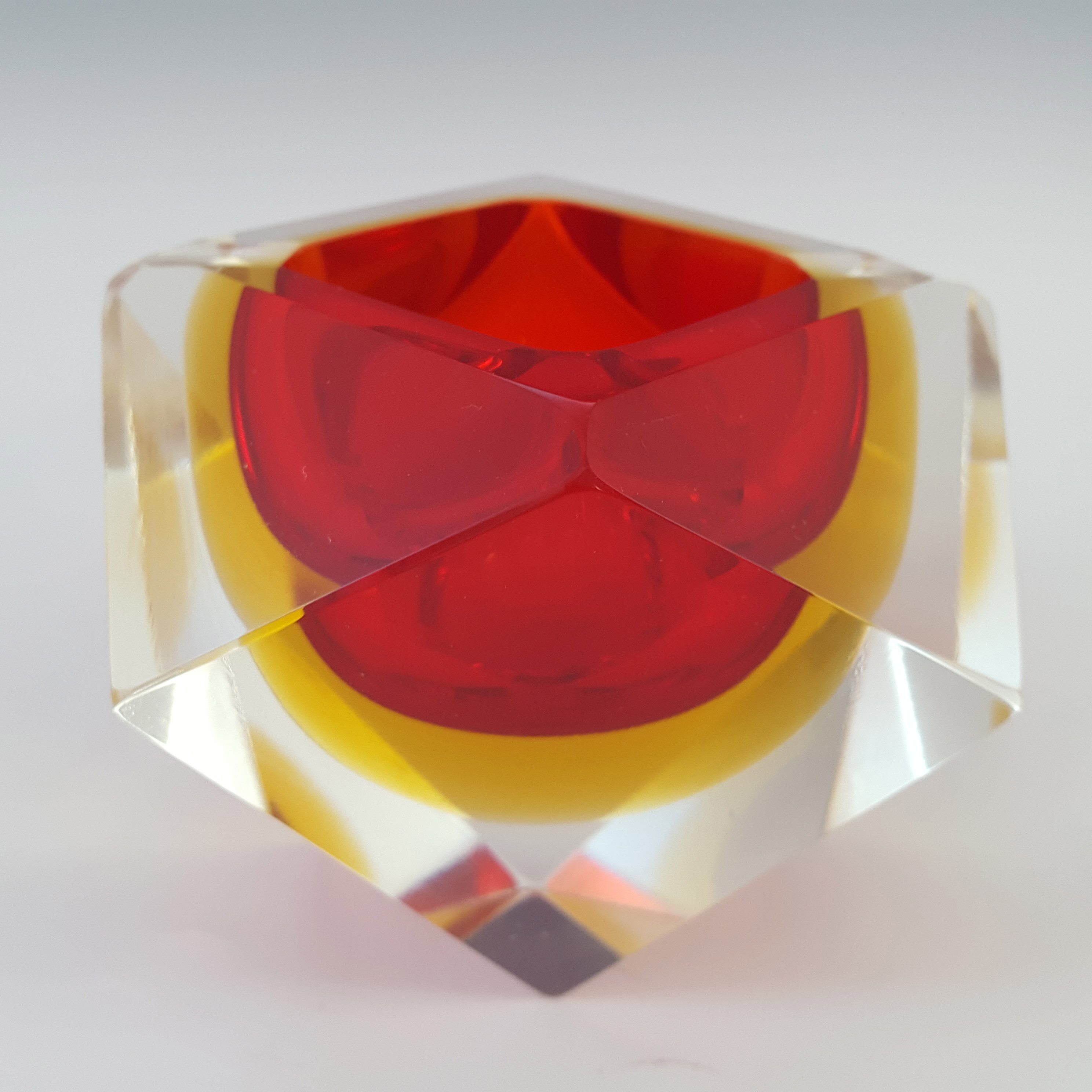 (image for) Murano Faceted Red & Amber Sommerso Glass Vintage Bowl - Click Image to Close