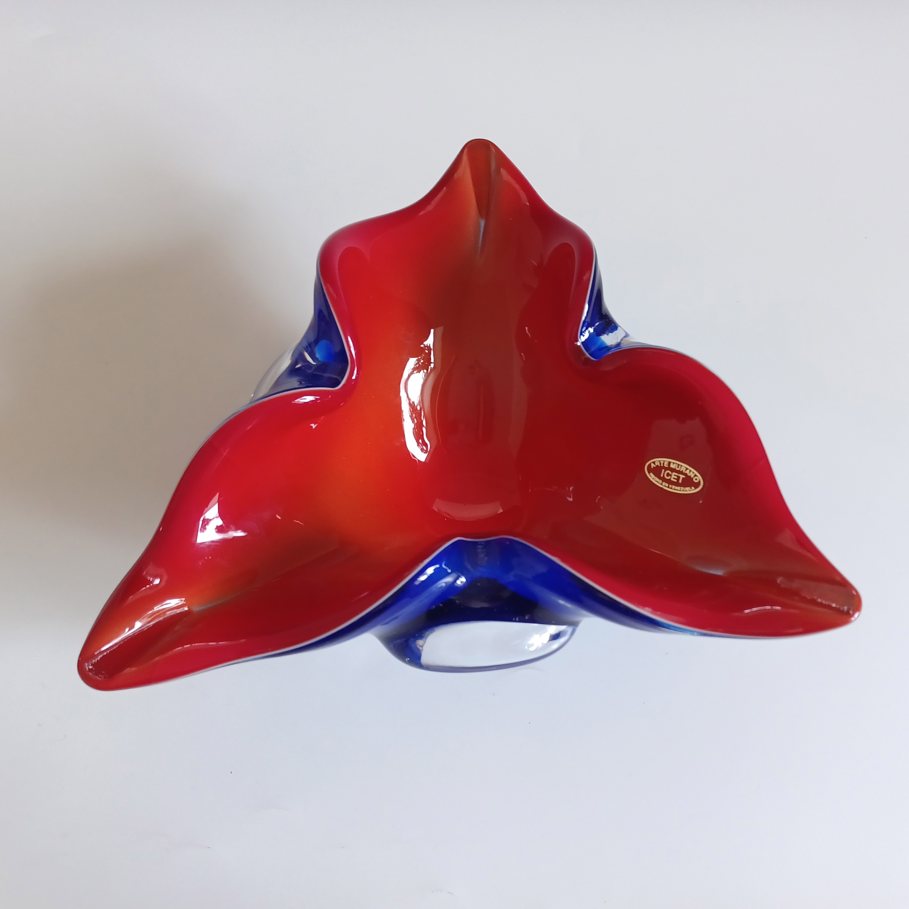 ICET Arte Murano Cased Red & Blue Glass Ashtray Bowl - Labelled - Click Image to Close