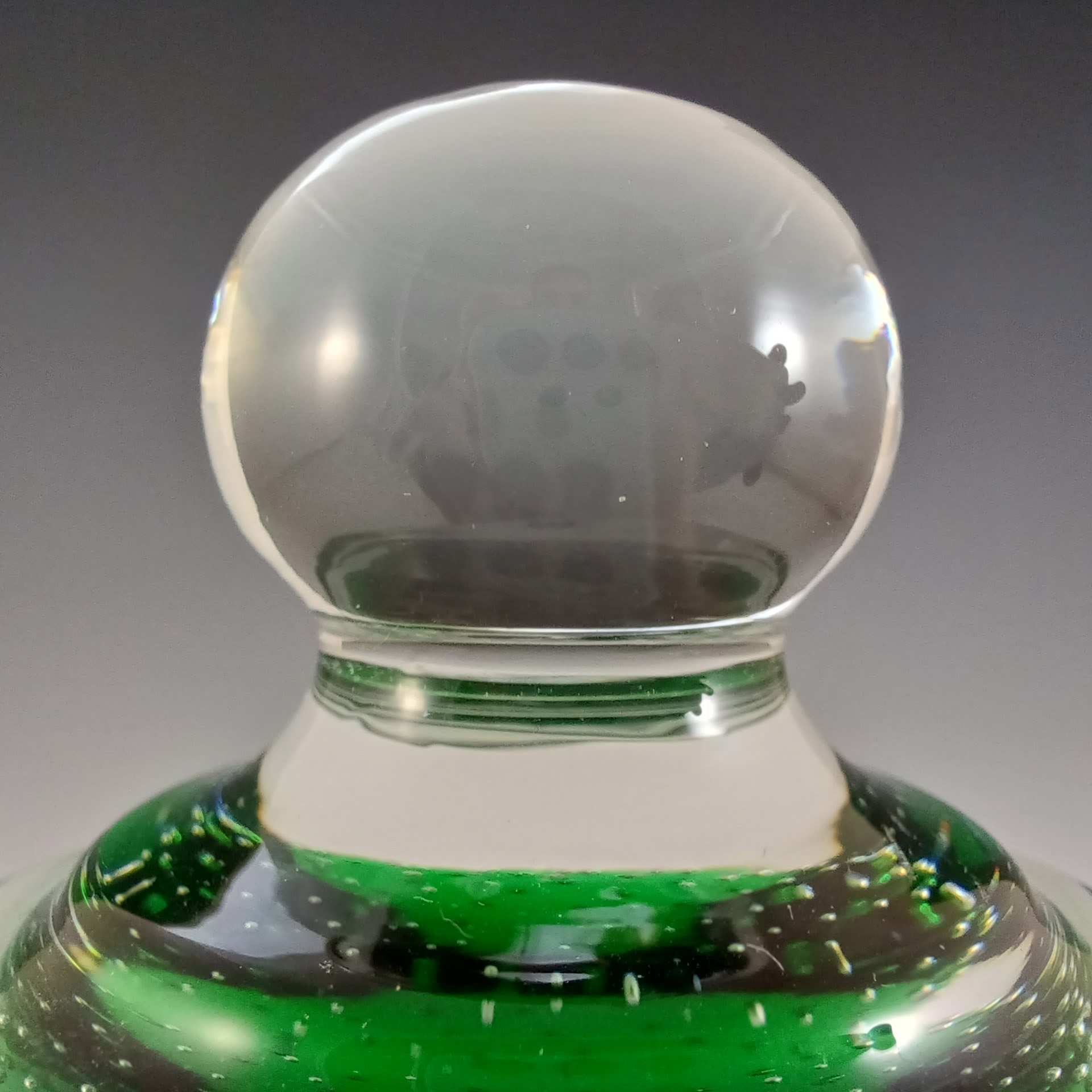 (image for) LABELLED Jaffe Rose Czech Green Bubble Glass Paperweight - Click Image to Close