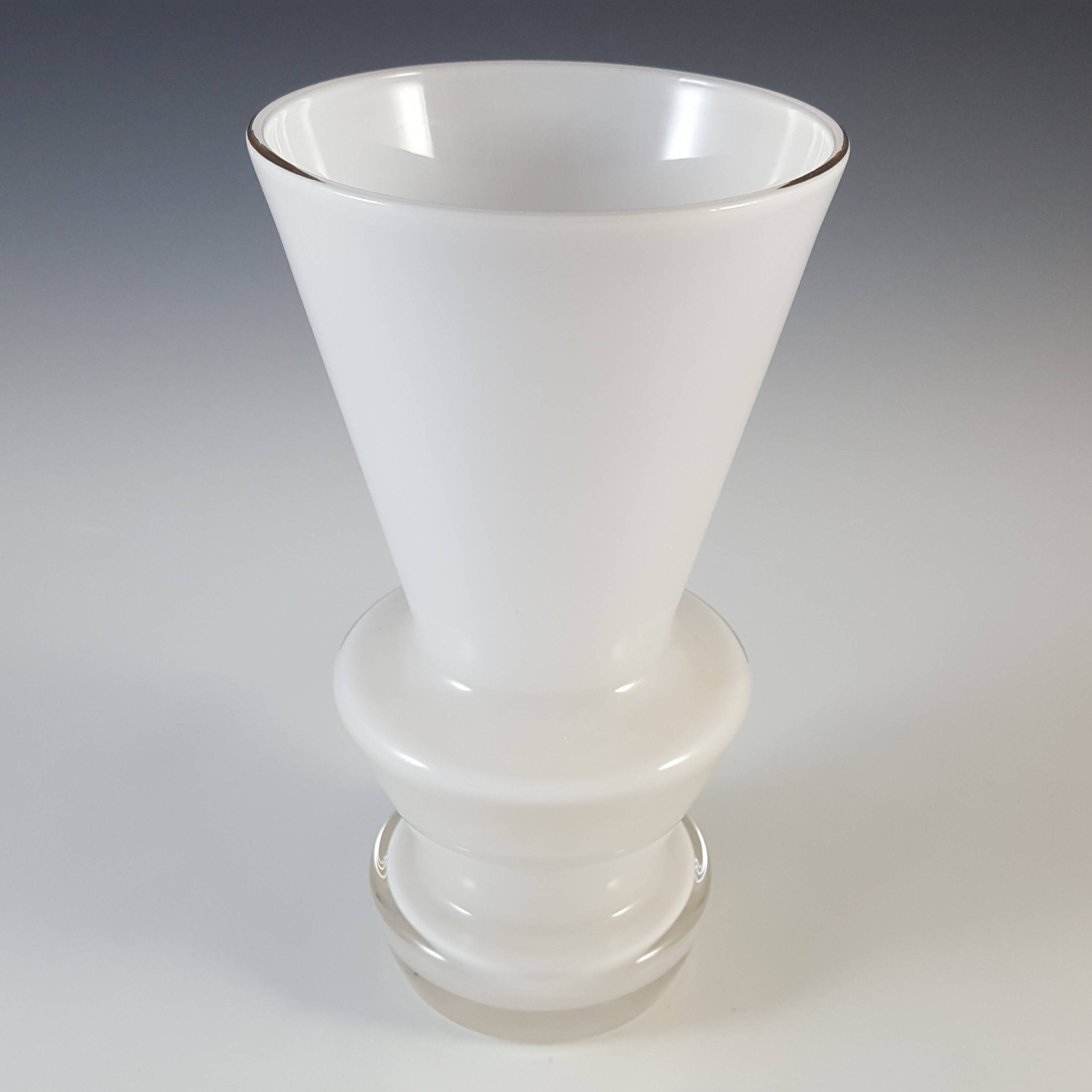 (image for) Lindshammar / Alsterbro Swedish White Hooped Glass Vase - Click Image to Close