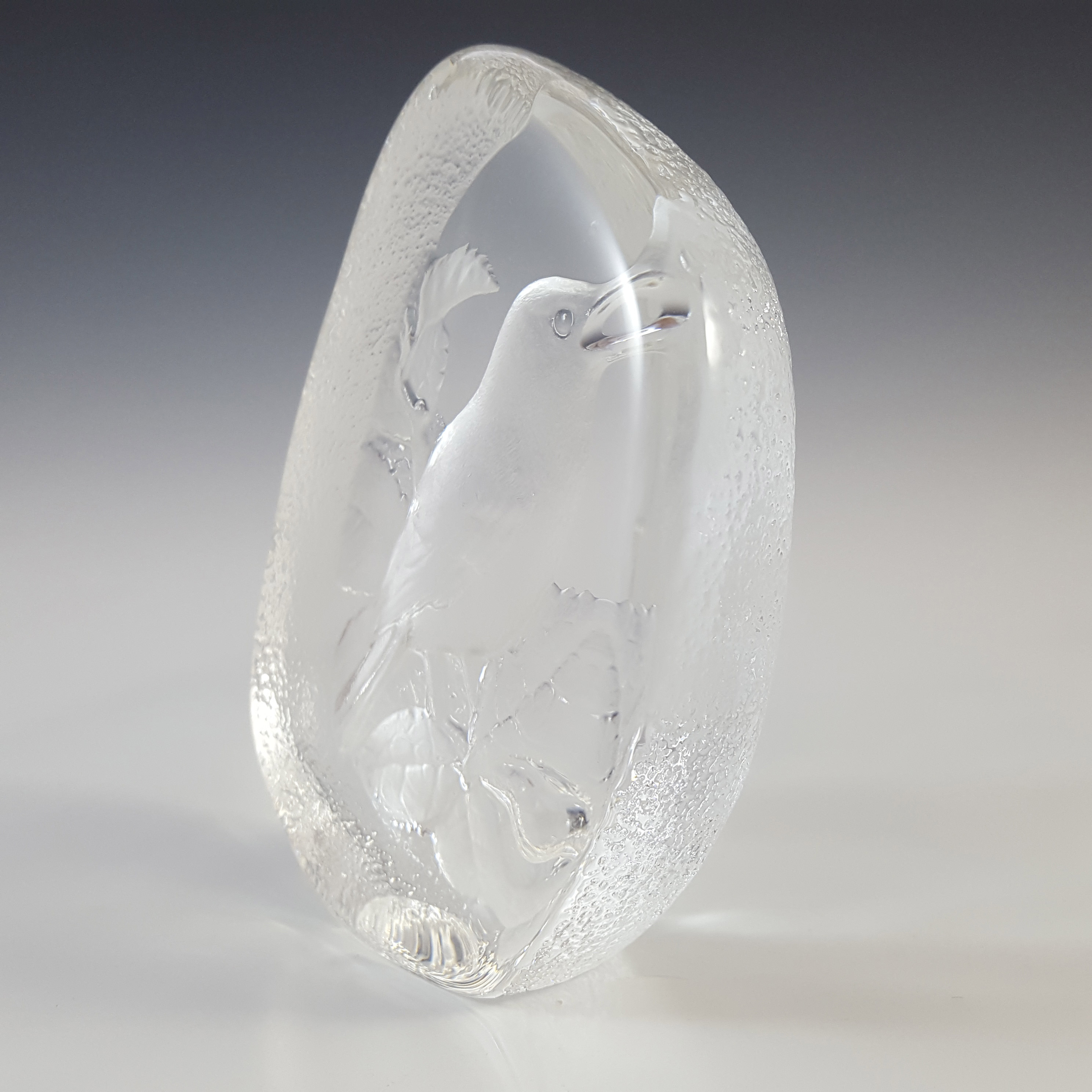 (image for) Mats Jonasson #28131 Glass Bird Paperweight - Signed - Click Image to Close