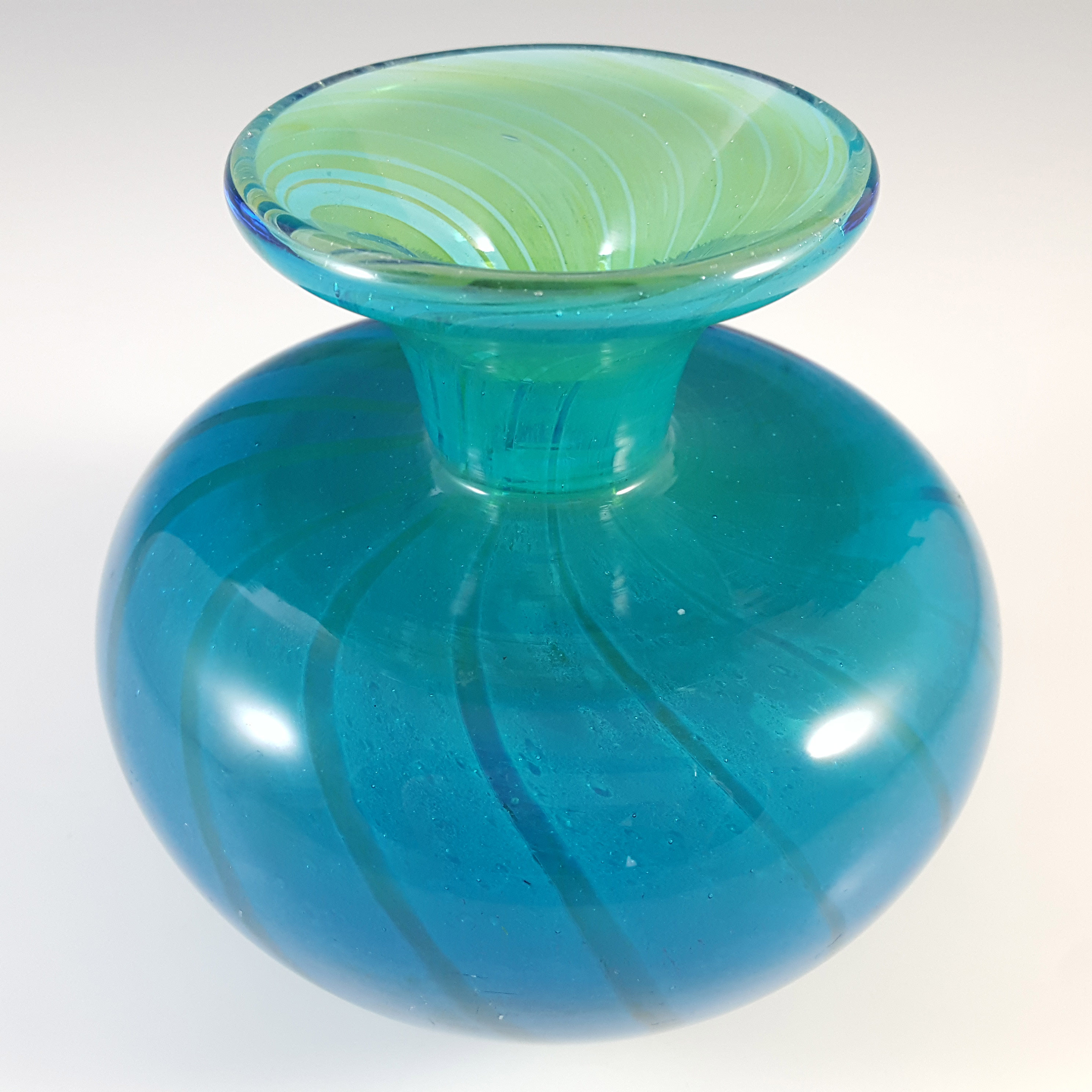 Mdina 'Ming' Maltese Blue & Green Glass Squat Vase - Signed - Click Image to Close