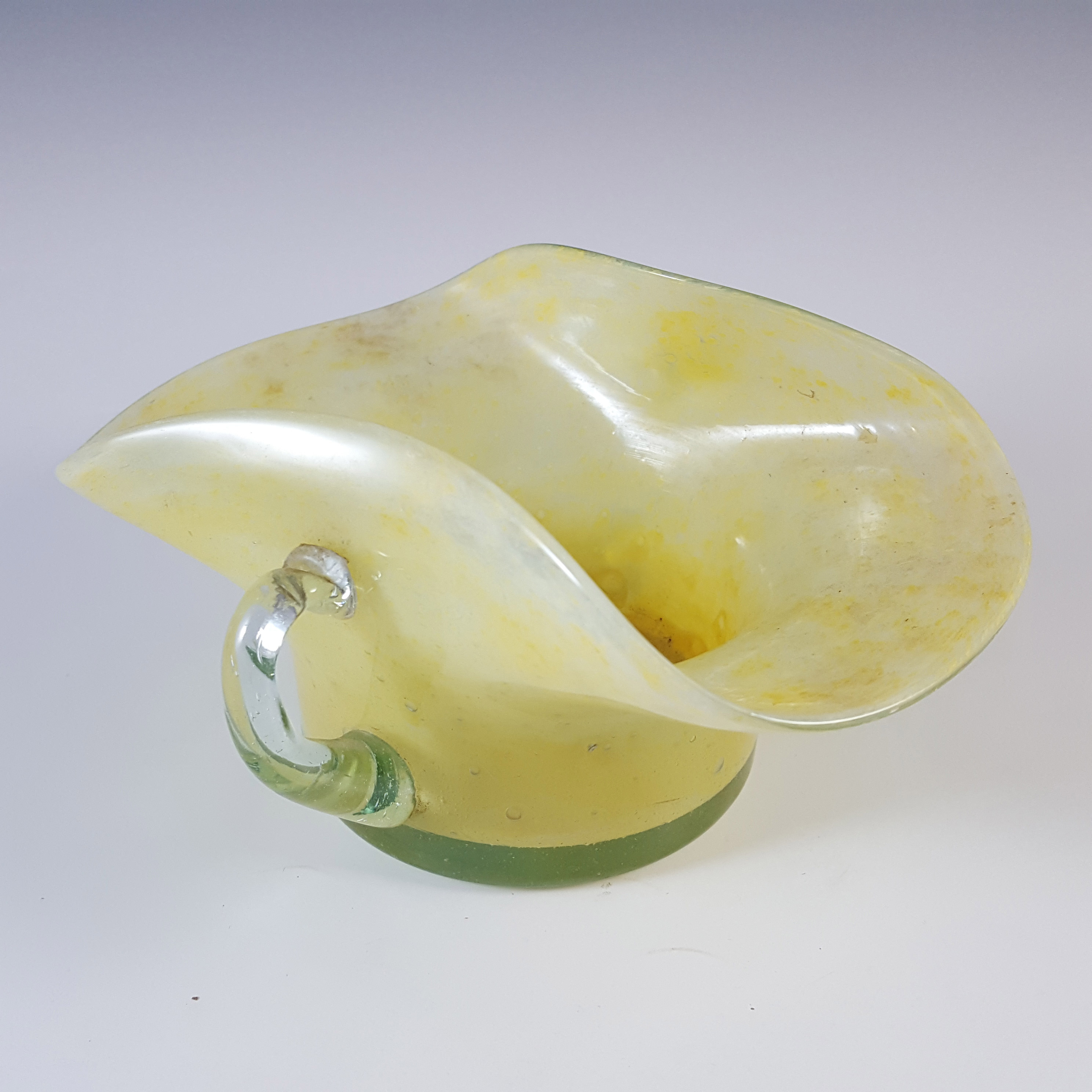 Nazeing? British Clouded Mottled Yellow Bubble Glass Bowl - Click Image to Close