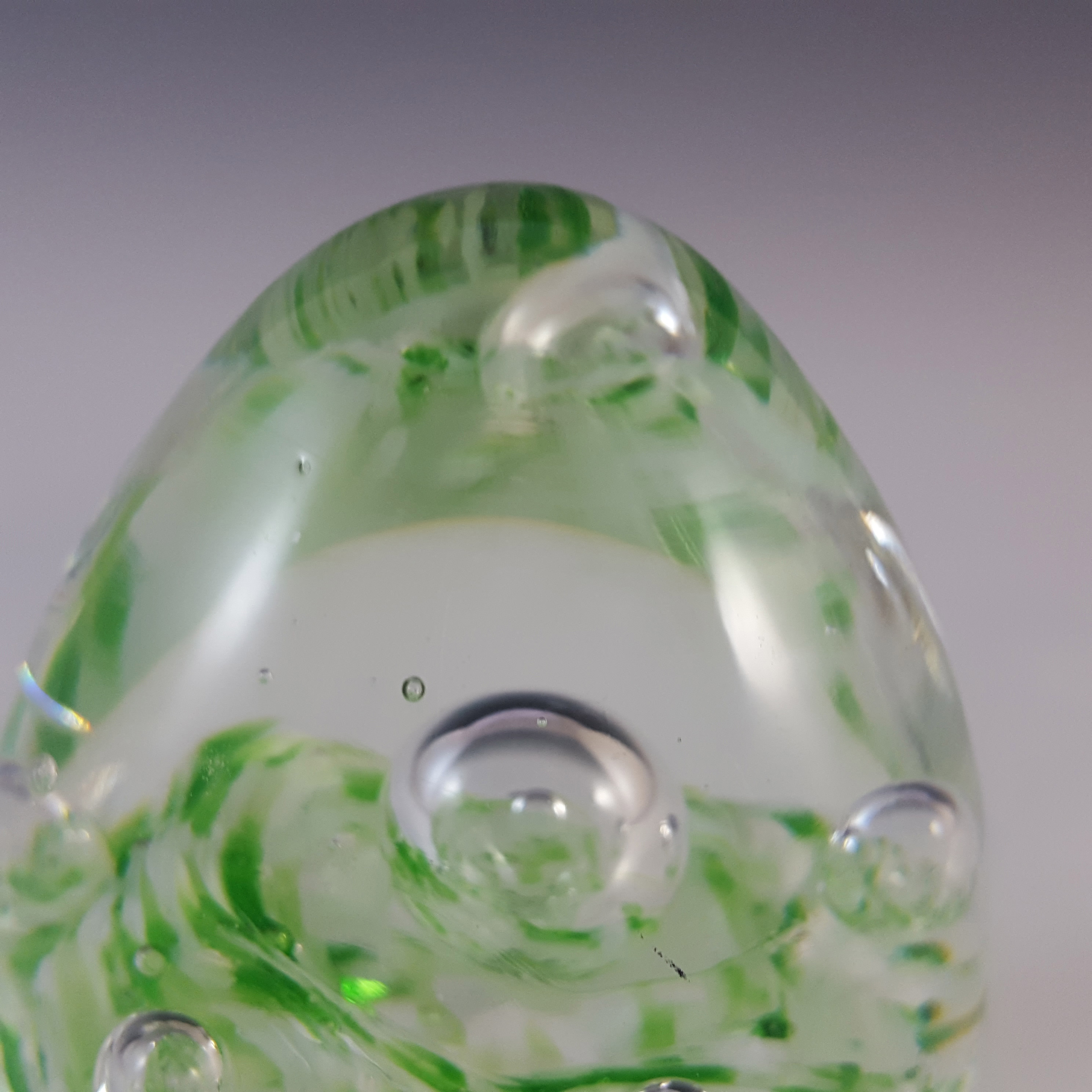 (image for) Chinese Green & White Speckled Glass Bubble Egg Paperweight - Click Image to Close