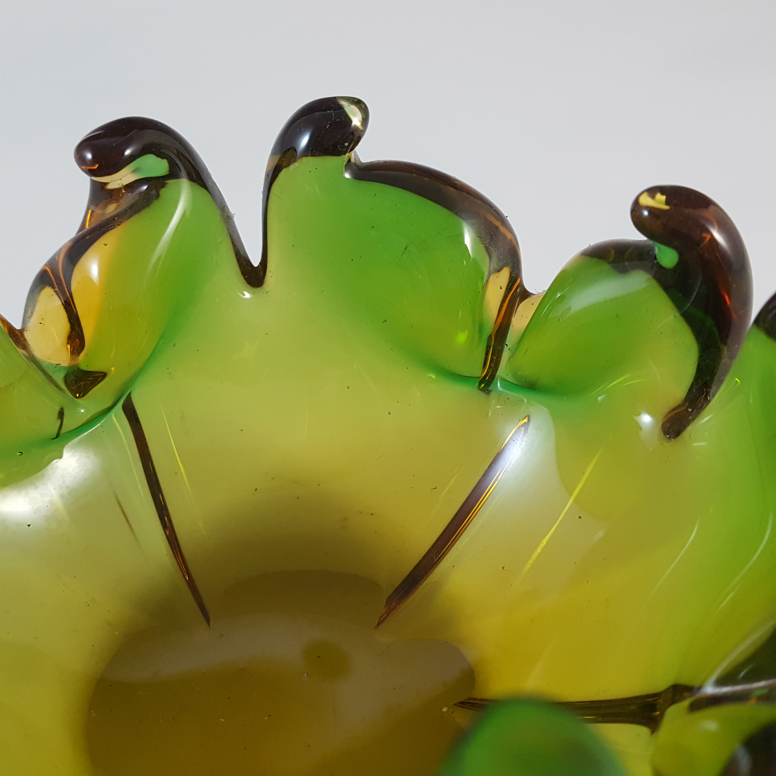 Arte Nuova Murano Green & Amber Glass Ashtray Bowl - Click Image to Close