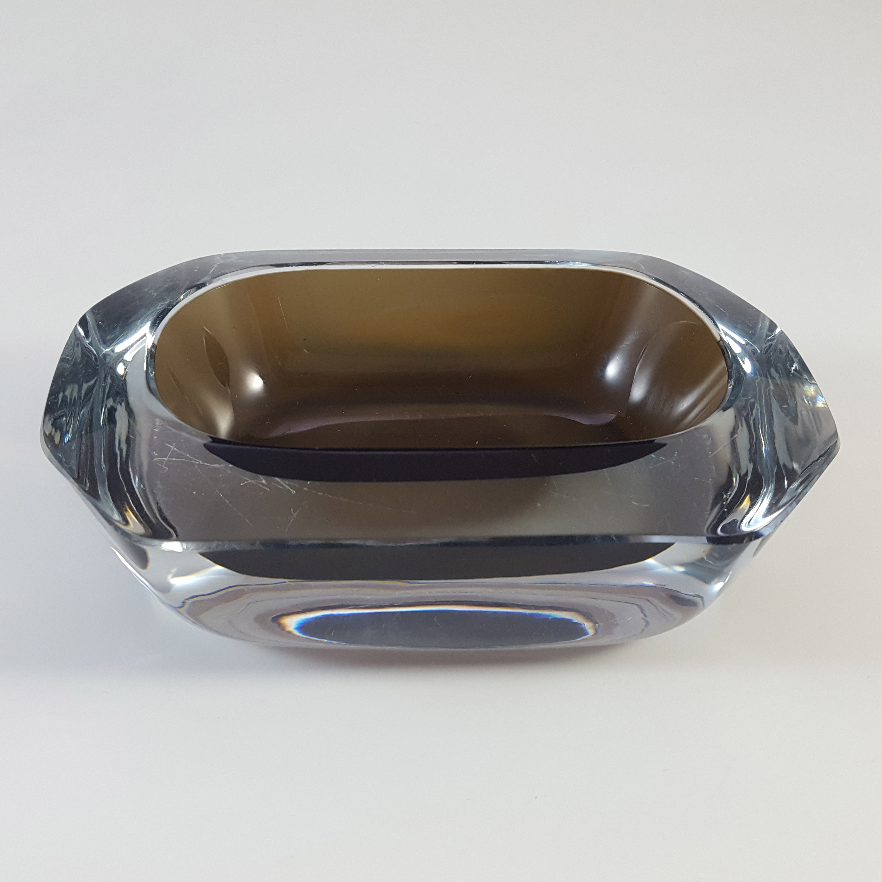 (image for) Strömberg #H93 Swedish Brown Cased Glass Bowl / Ashtray - Signed - Click Image to Close