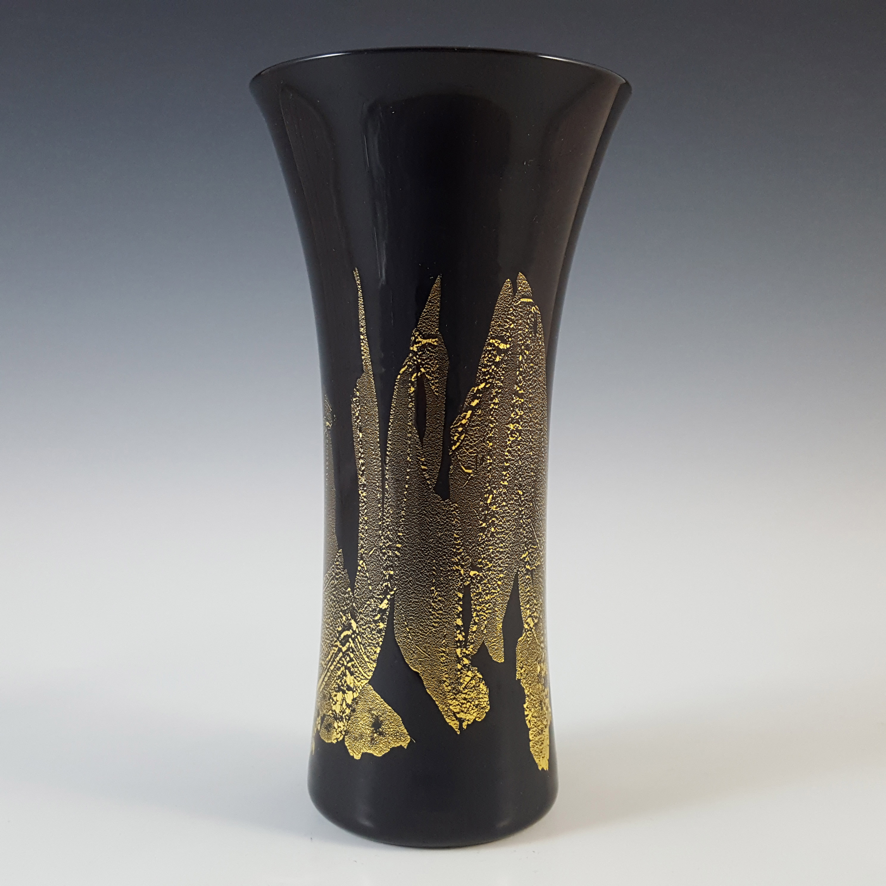 Stuart strathearn glass ebony & gold vase iestyn davies