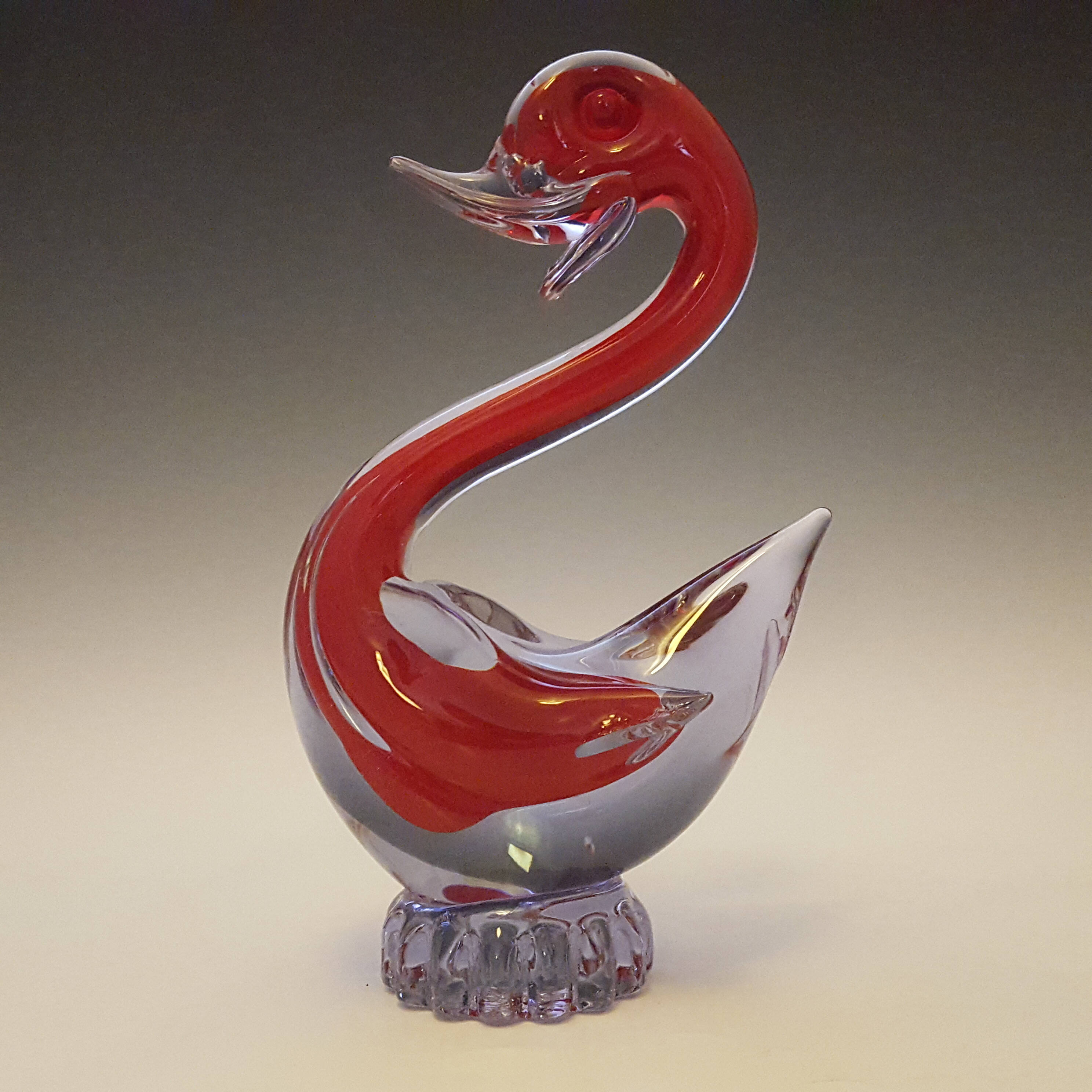 (image for) Murano Red & Neodymium Lilac / Blue Sommerso Glass Swan - Click Image to Close