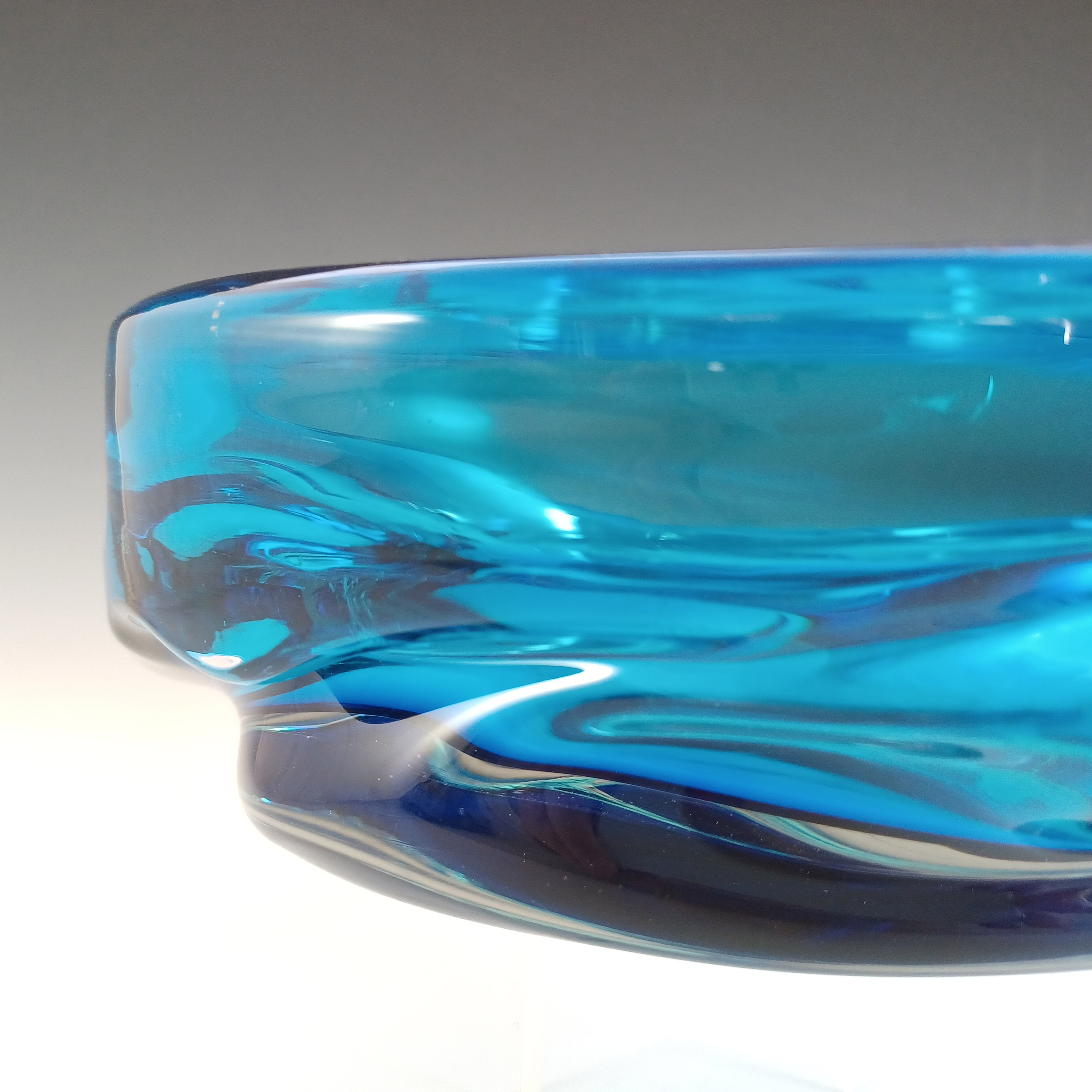 (image for) Whitefriars #9614 Large Wilson/Dyer Blue Glass Knobbly Bowl - Click Image to Close